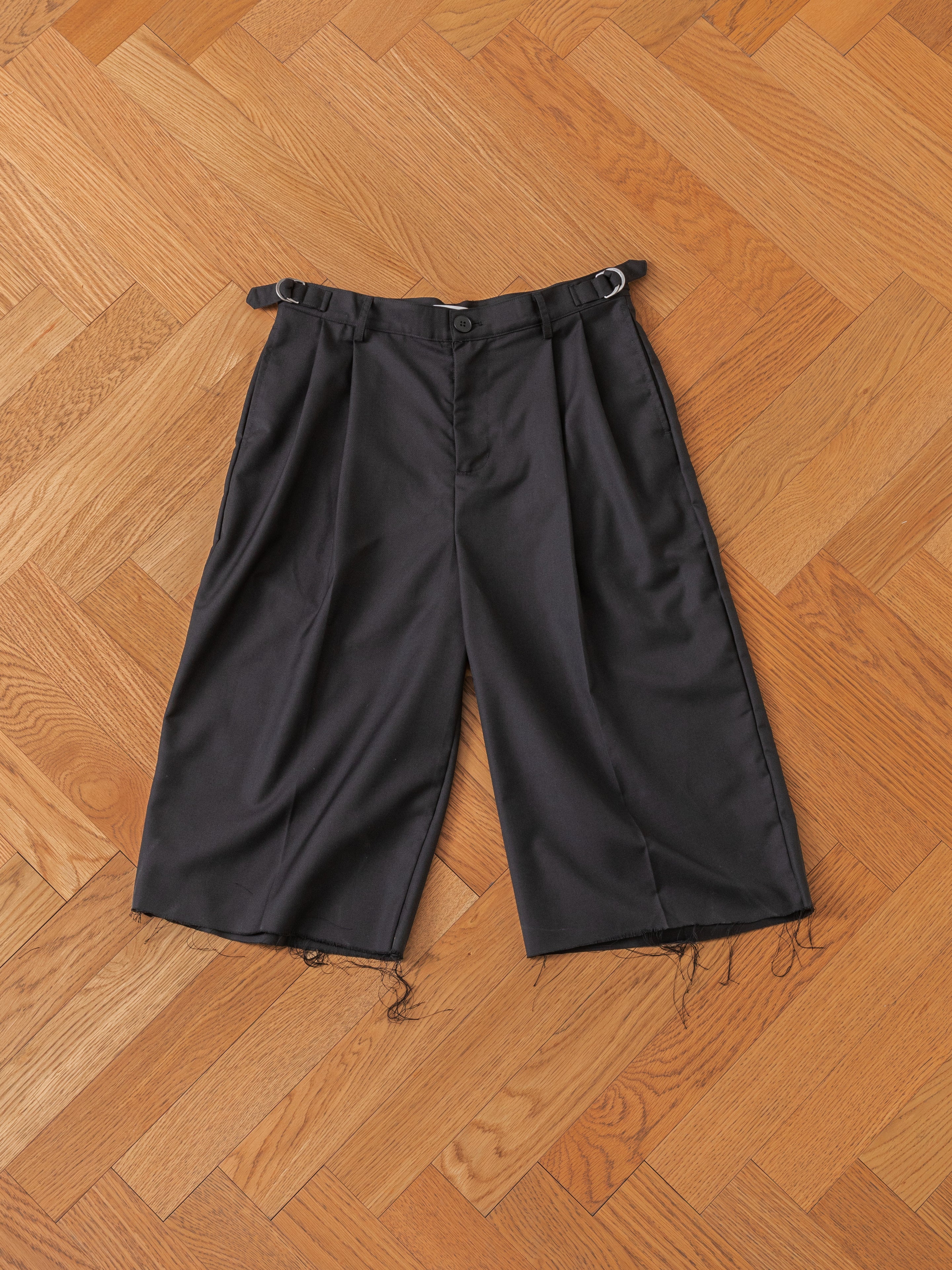 Pleated Trouser Shorts | Modern Menswear by yycbvcnbmmnbm