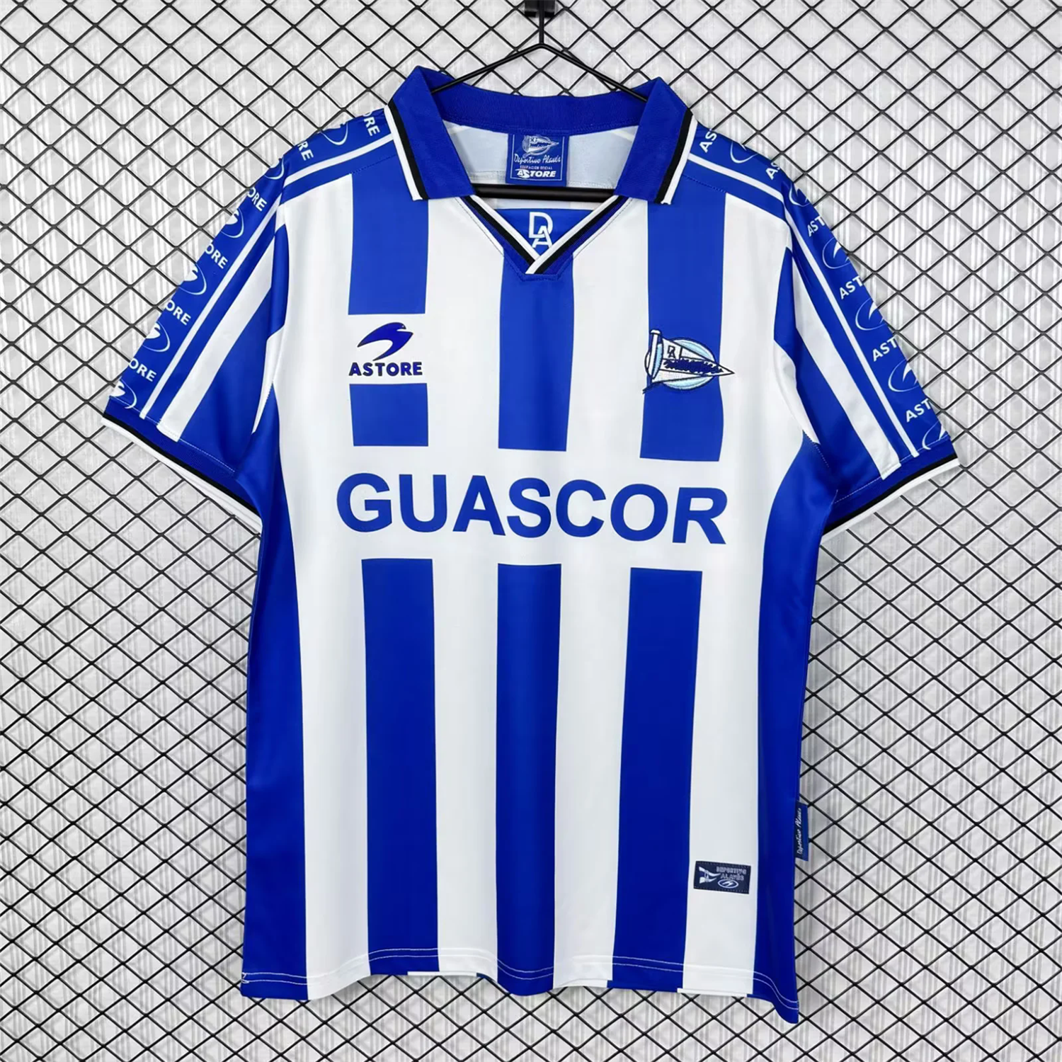 AlphaJersey-Retro Deportivo Alavés 1998-99 Home Jersey