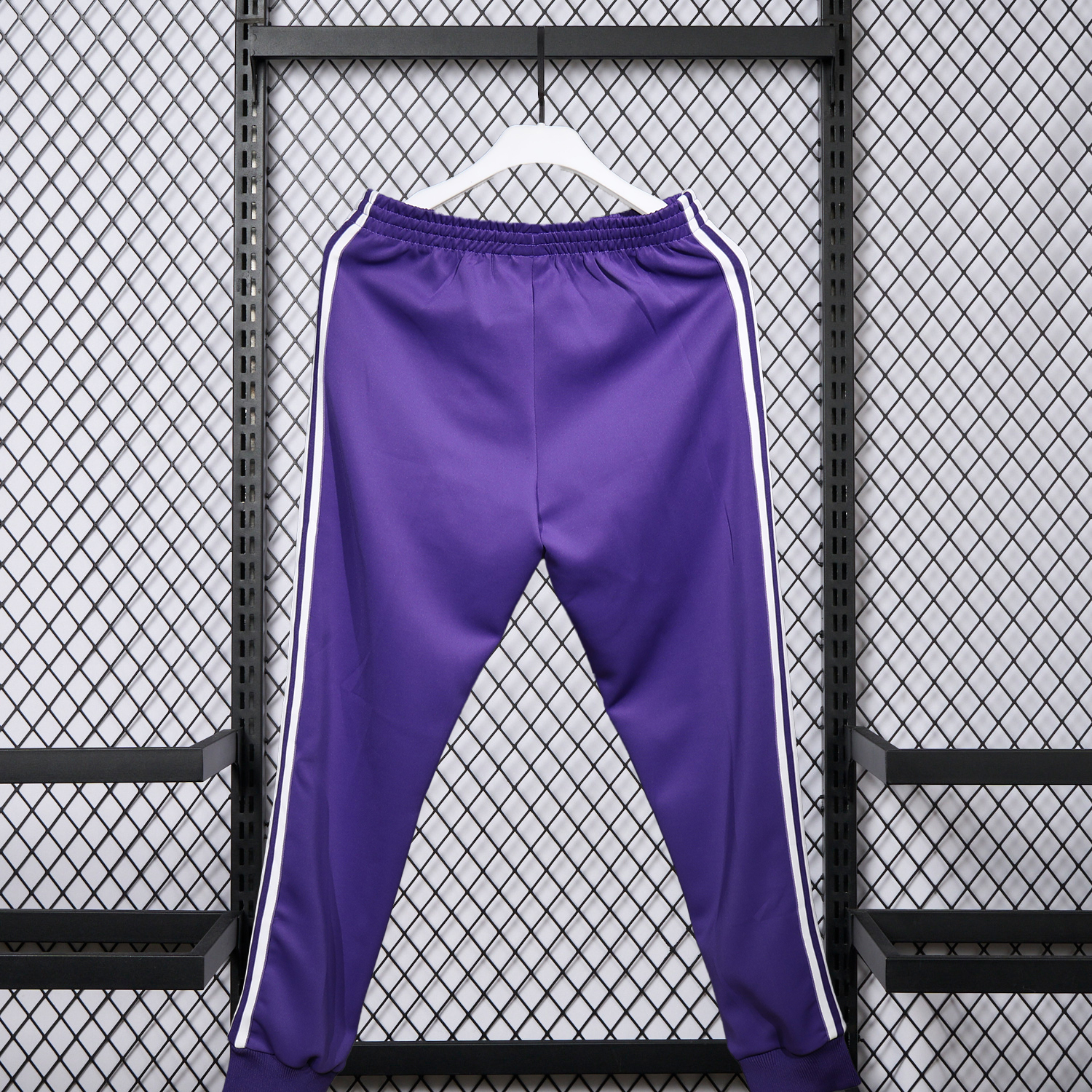 AlphaJersey-Real Madrid 25-26 White Lines Training Set - Purple Top and Purple Pants