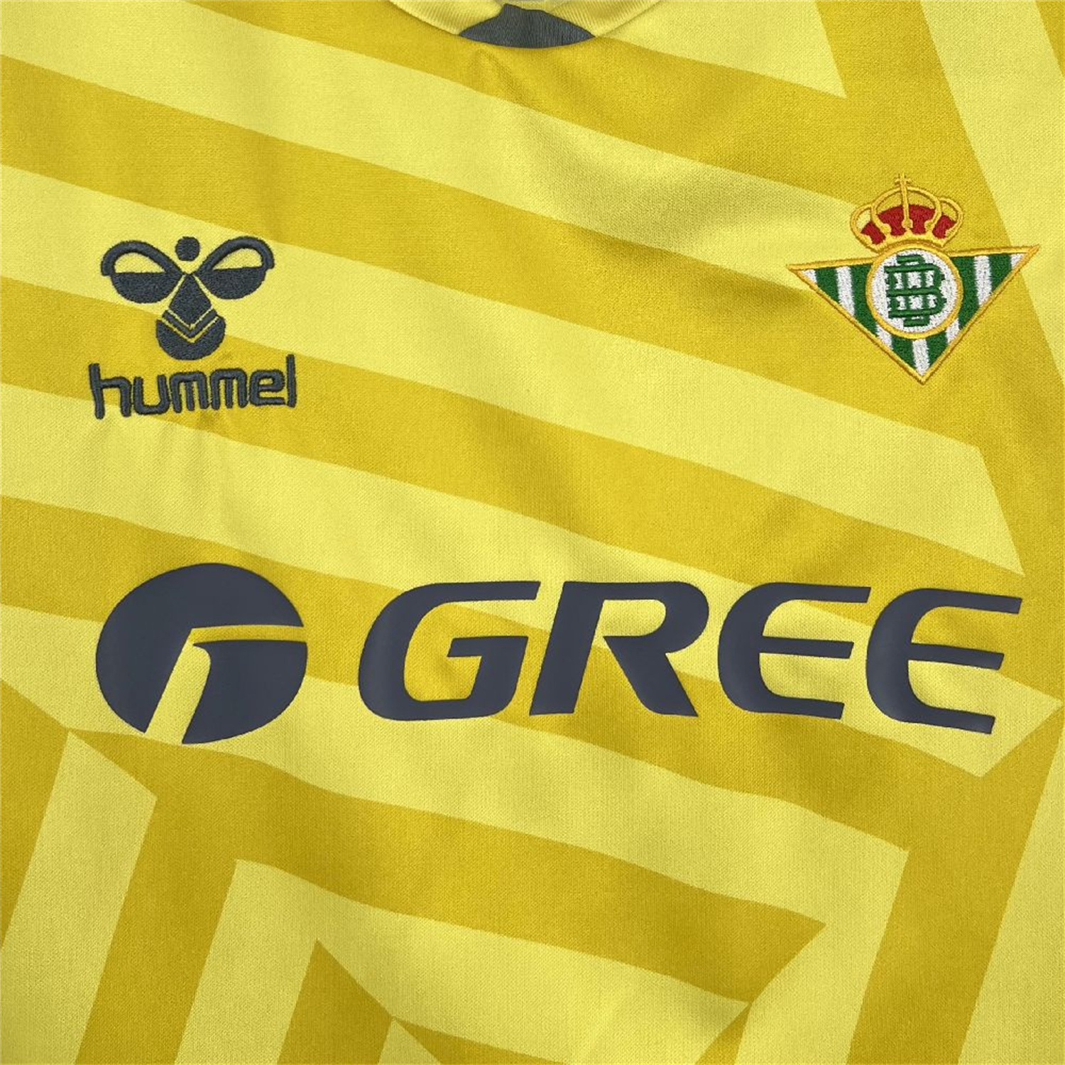 AlphaJersey-Real Betis 25-26 Yellow Goalkeeper Jersey - Fans Version