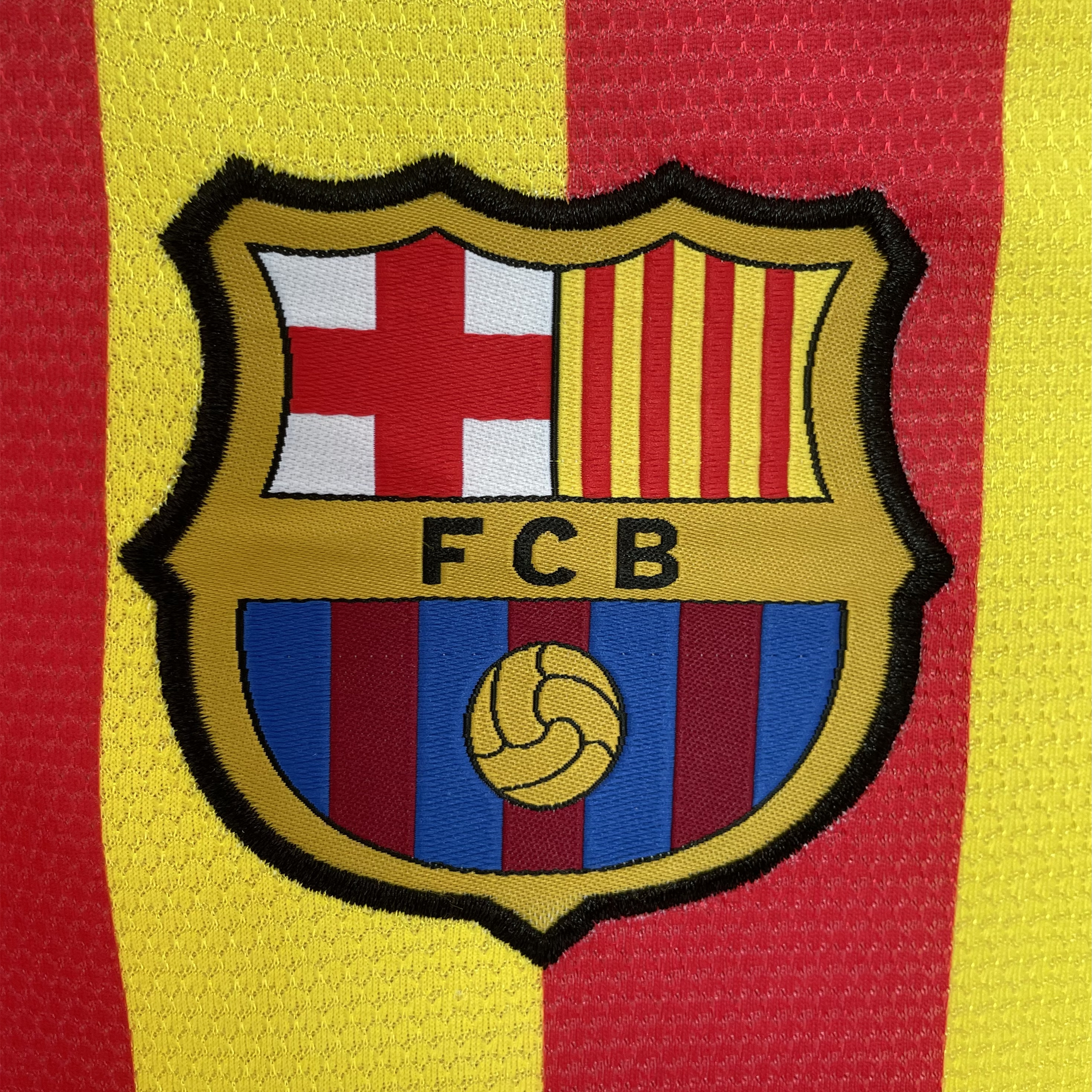 AlphaJersey-Retro Barcelona 13-14 Away Jersey