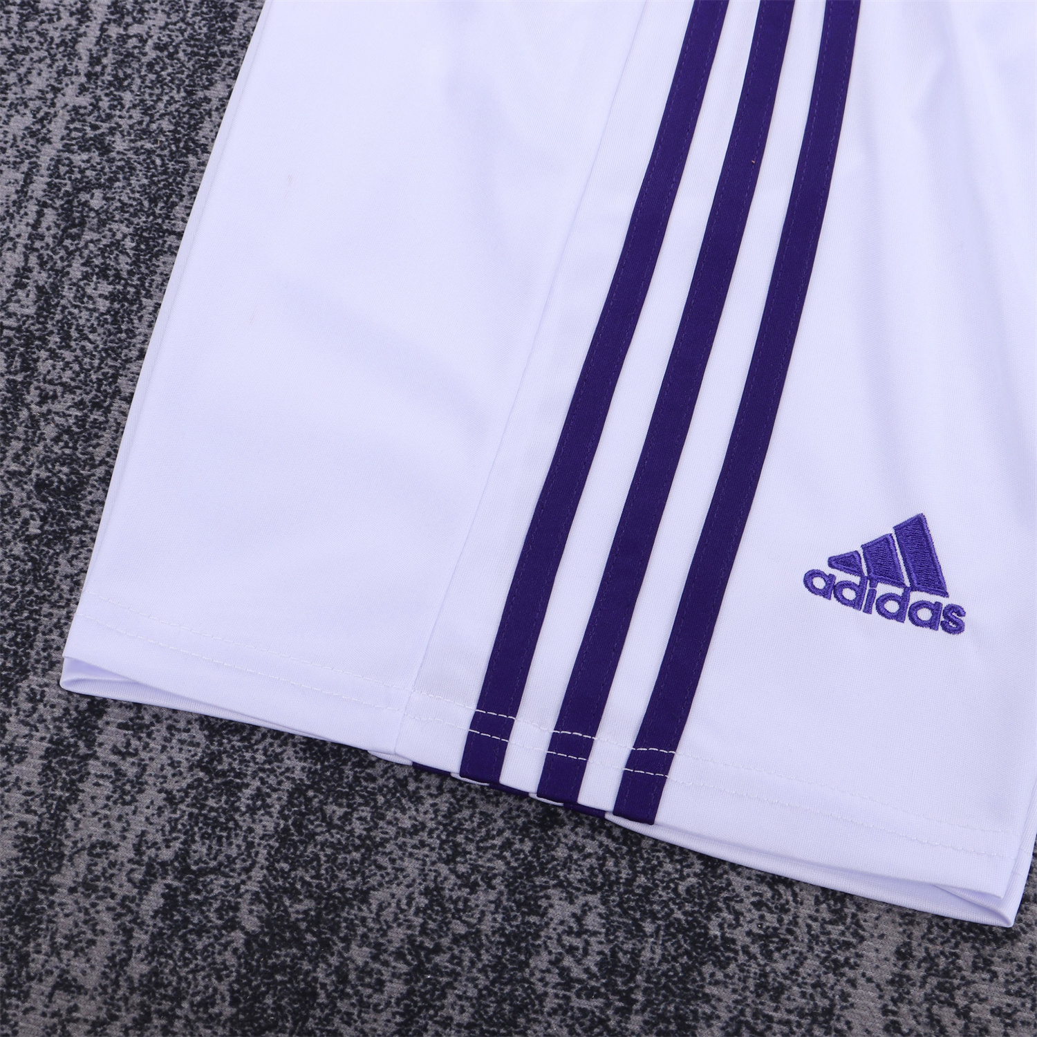 AlphaJersey-Retro Real Madrid 2007-08 Home Kids Kit