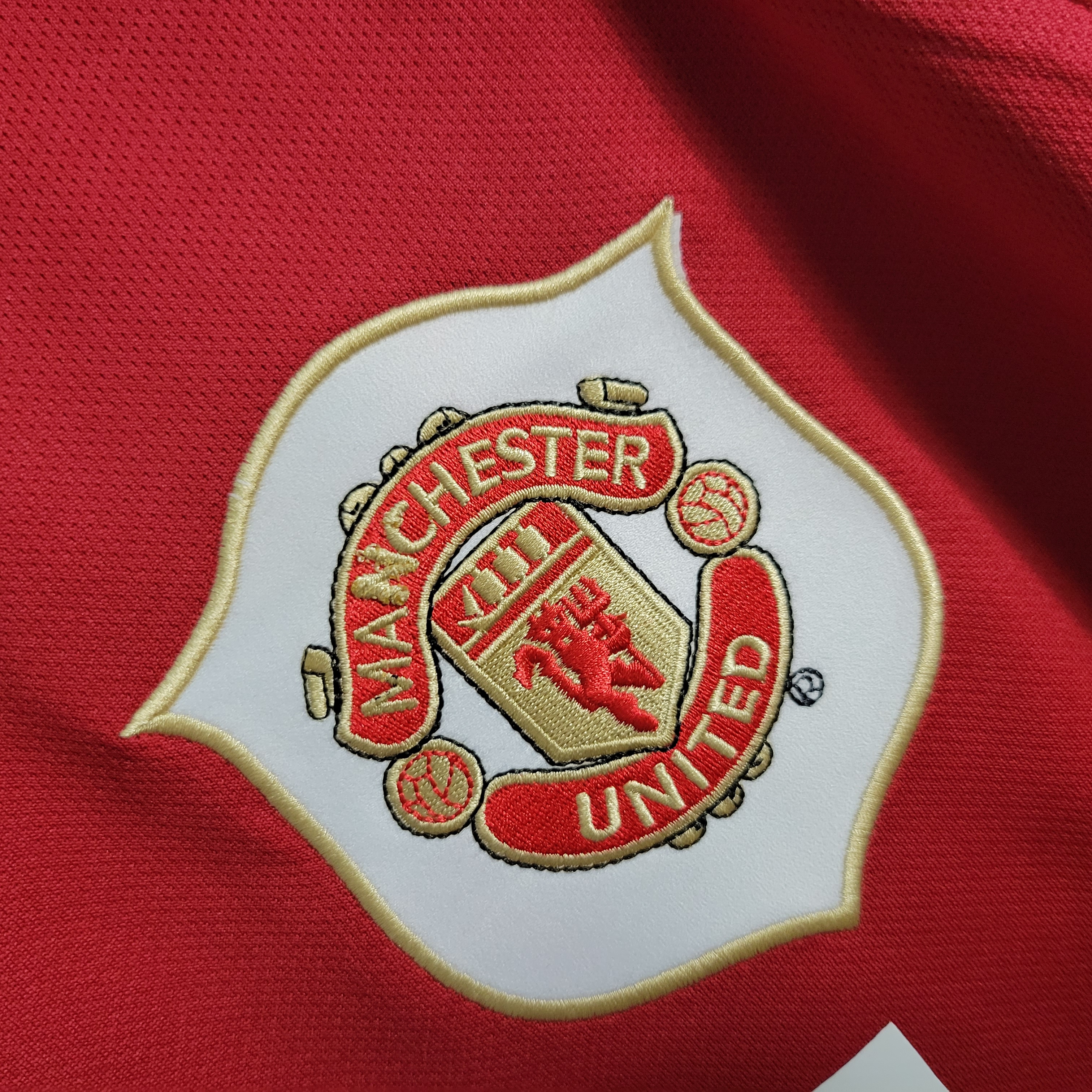 AlphaJersey-Retro Manchester United 06-07 Home Jersey