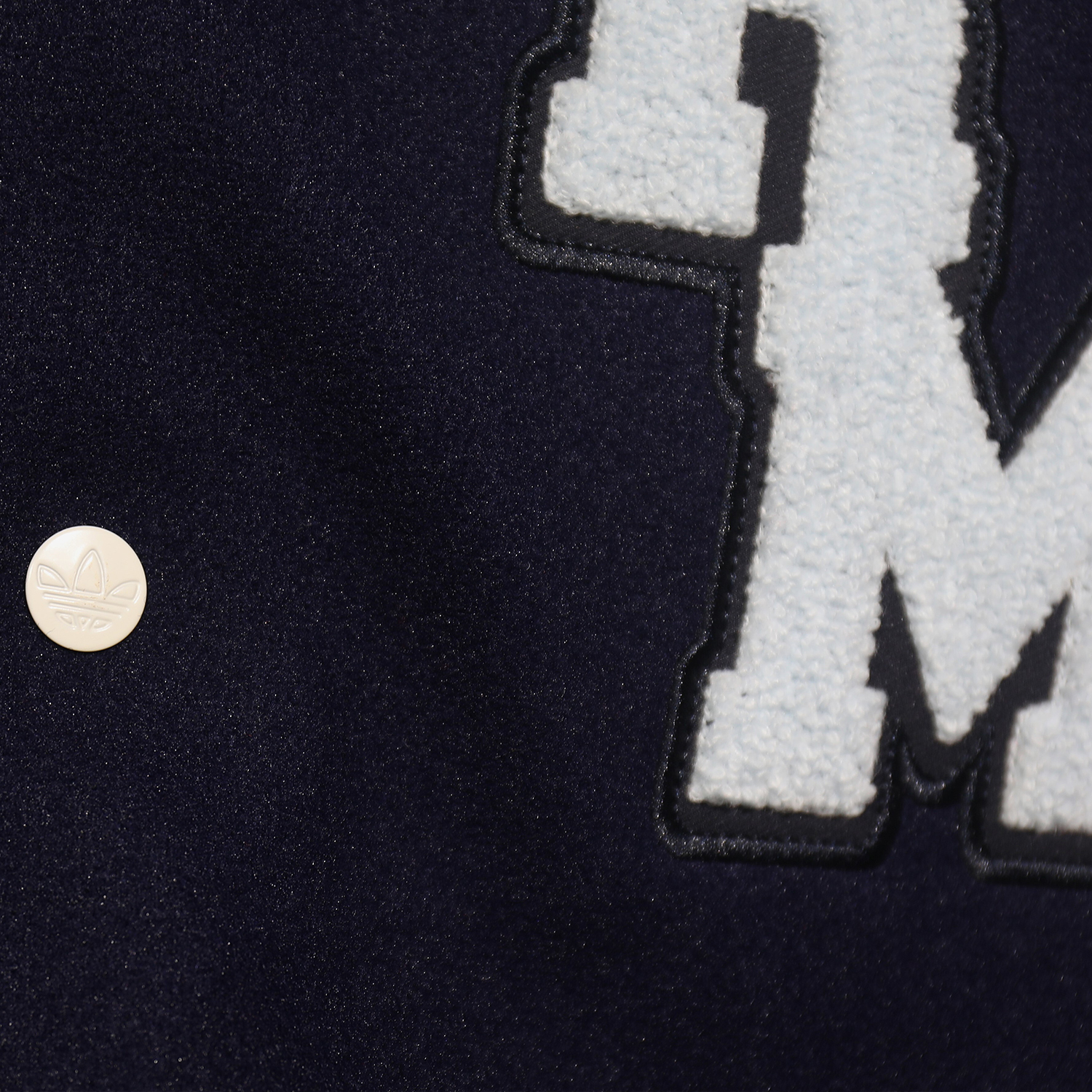 AlphaJersey-Real Madrid 25-26 Warm Windbreaker Jacket - Dark Blue And White