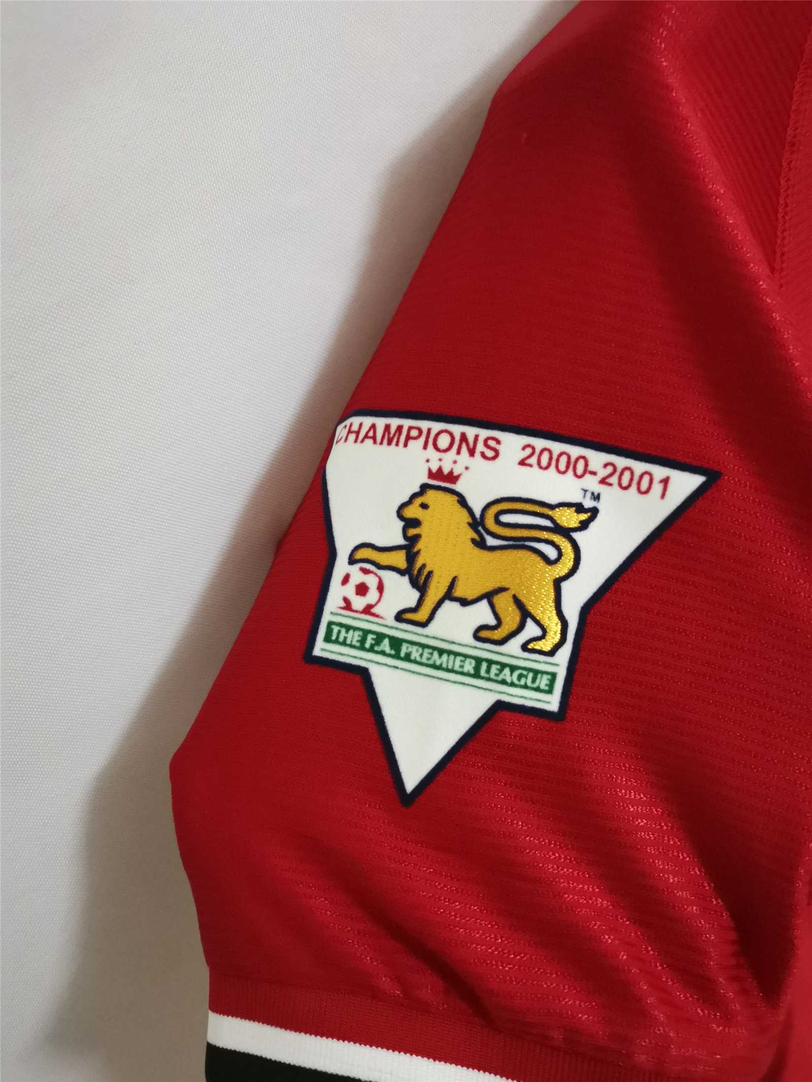 AlphaJersey-Retro Manchester United 00-02 Home Jersey