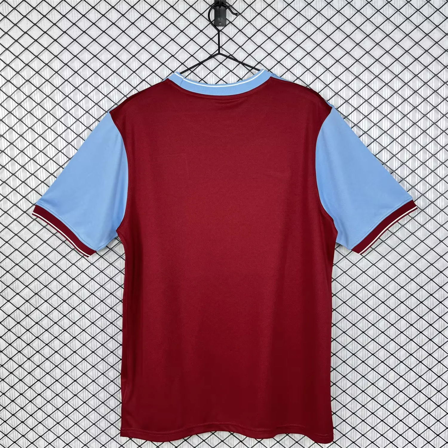 AlphaJersey-Retro Aston Villa 2009-10 Home Jersey