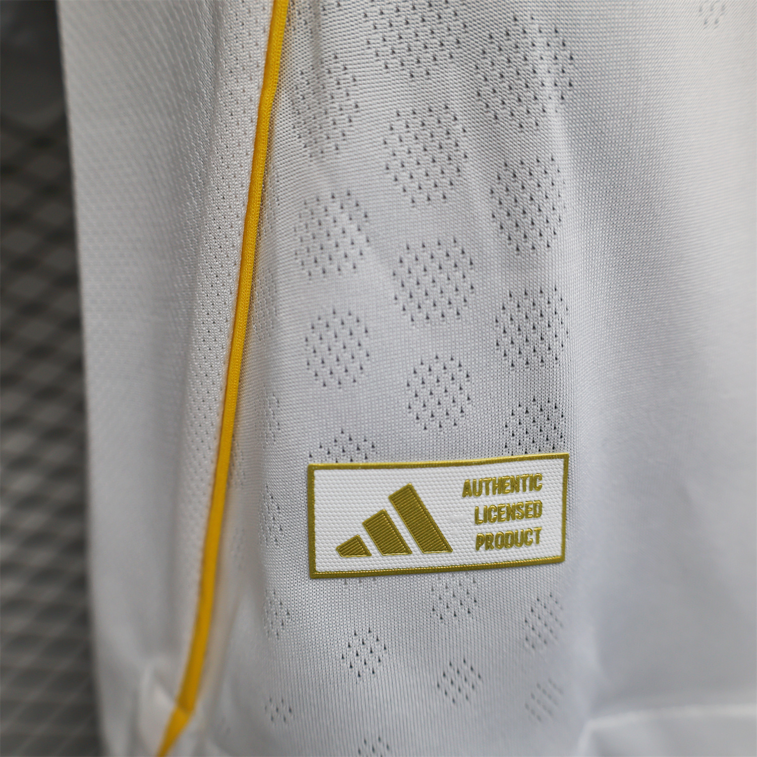 AlphaJersey-Real Madrid 25-26 Home Long Sleeves Jersey - Player Version