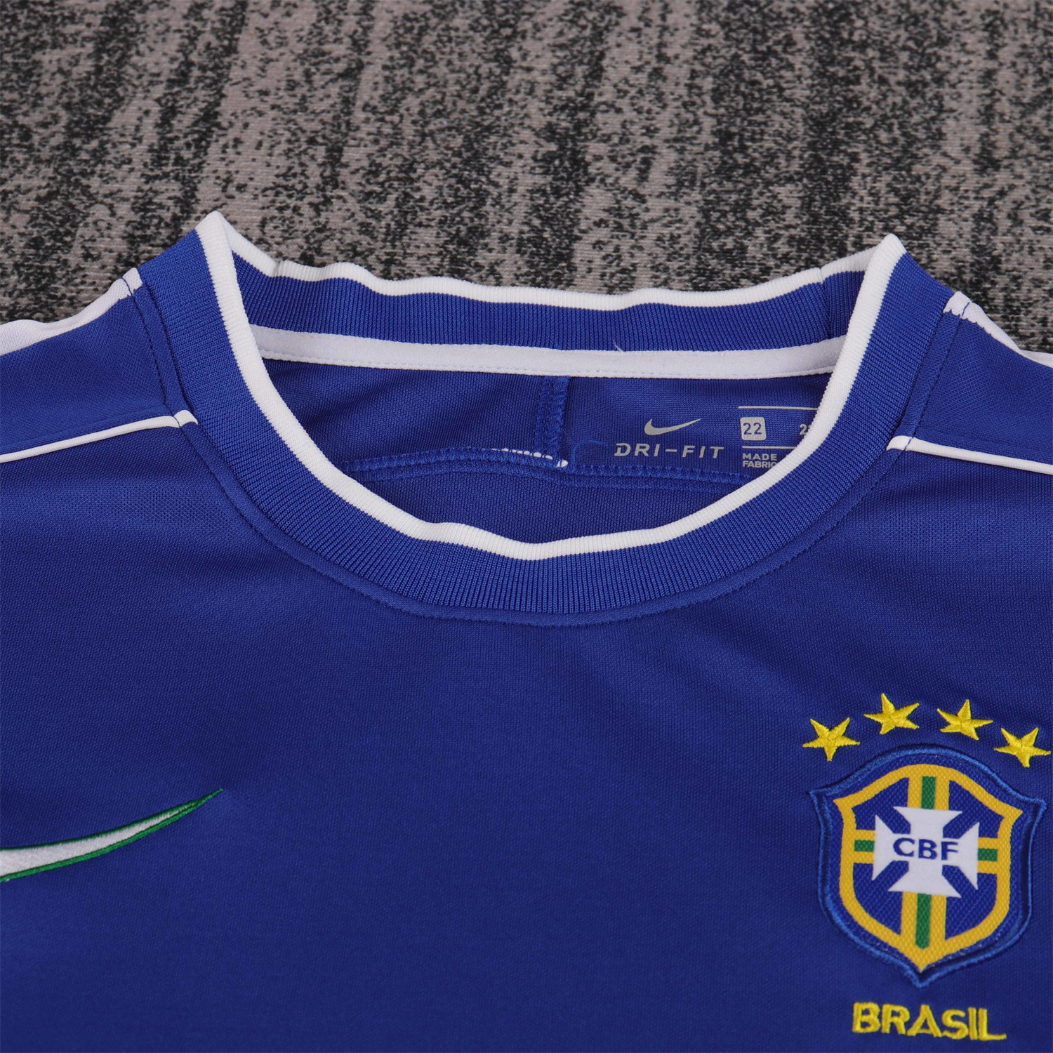 AlphaJersey-Retro Brazil 1998 Away Kids Kit