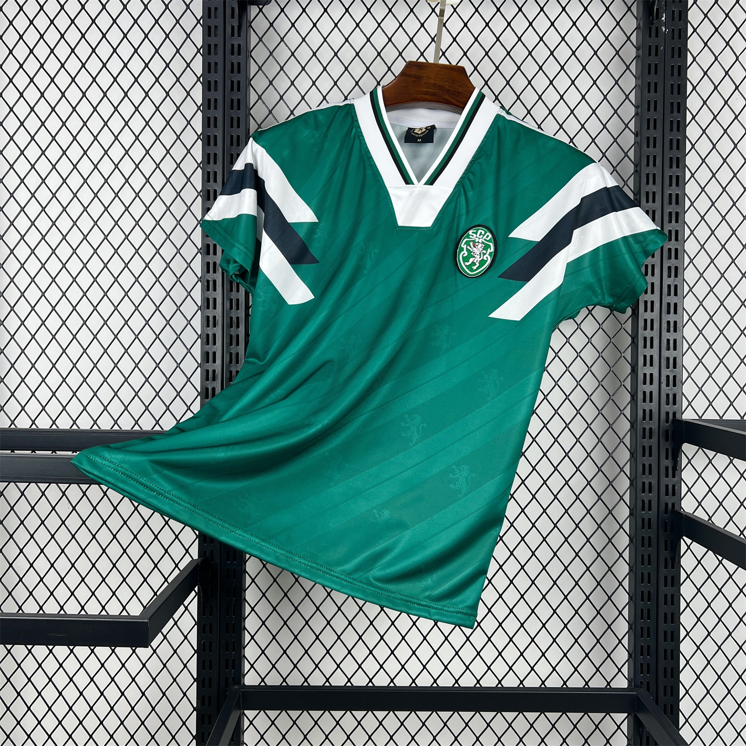 AlphaJersey-Sporting CP 25-26 Retro Style Green Special Jersey - Fans Version