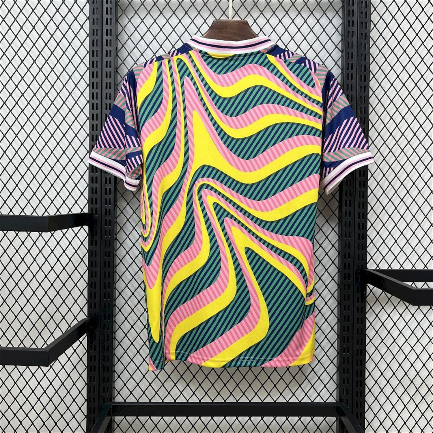 AlphaJersey-Real Madrid 25-26 Iridescent Colors Pre-Match Training Jersey - Fans Version