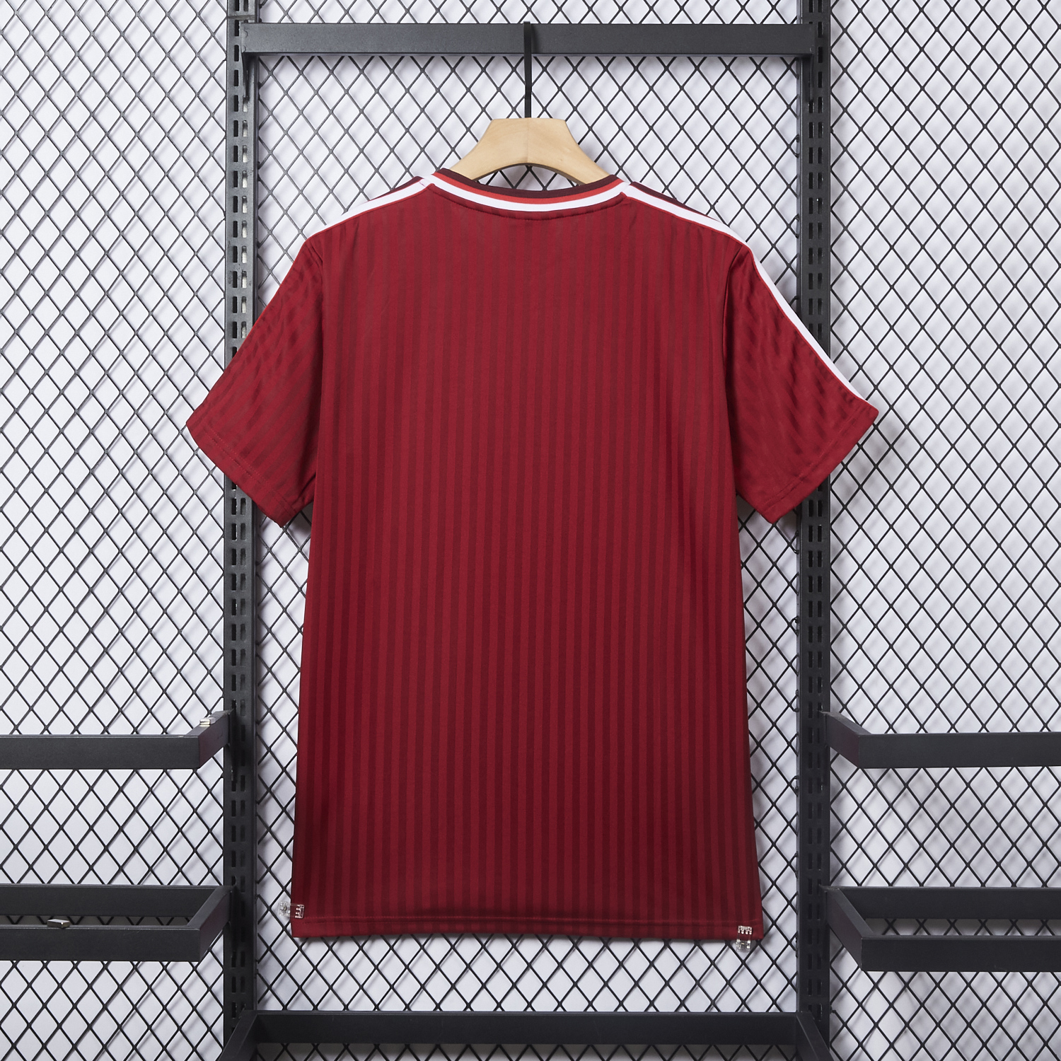 AlphaJersey-Bayern Munich 25-26 Trefoil Wine Red Travel Jersey - Fans Version