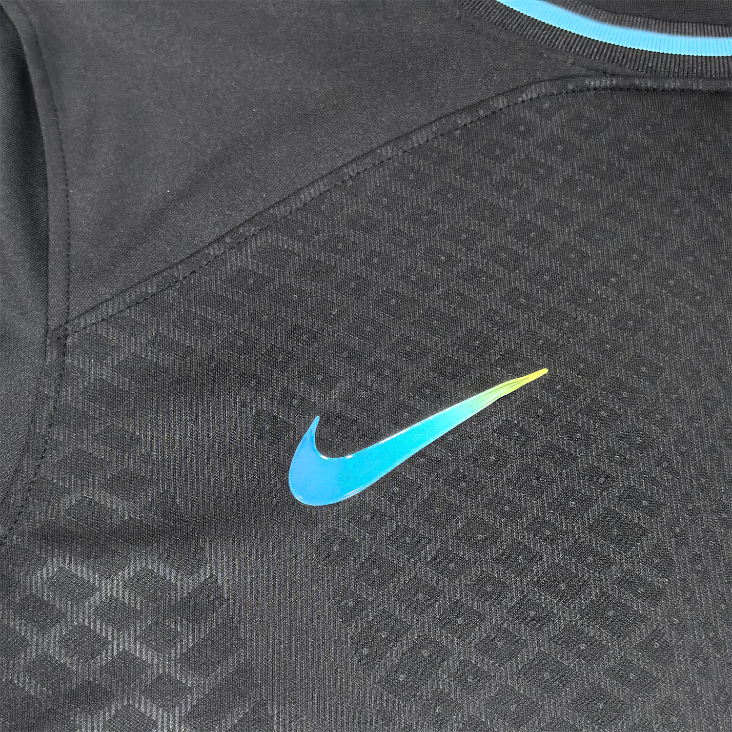 AlphaJersey-Brazil 25-26 Reflective Team Logo Black Special Jersey - Fans Version