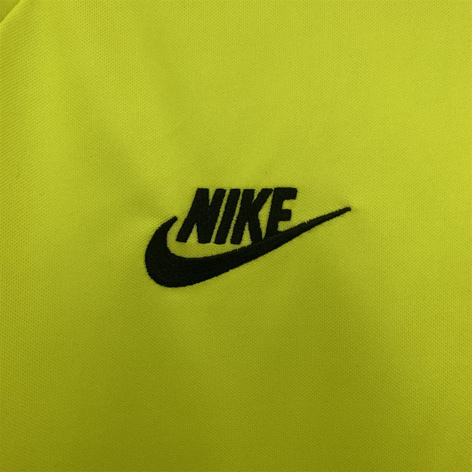 AlphaJersey-Retro Dortmund 1995-96 Home Jersey