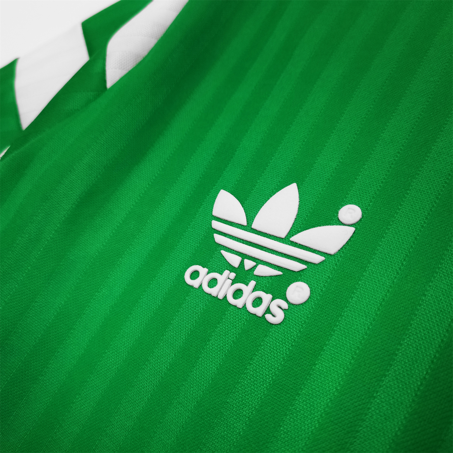 AlphaJersey-Retro Cameroon 1990 Home Jersey