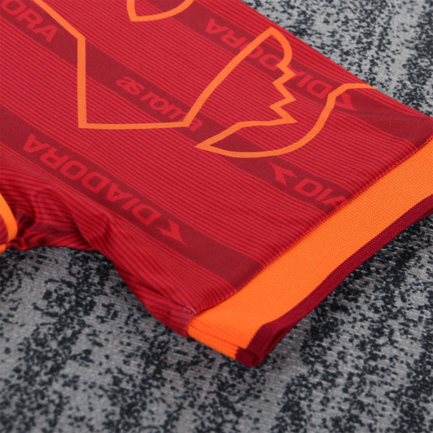 AlphaJersey-Retro Roma 1999-00 Home Kids Kit