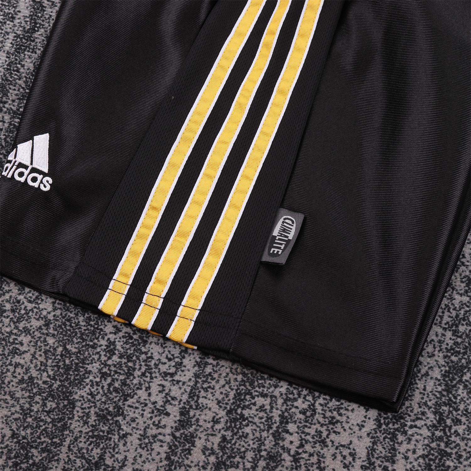 AlphaJersey-Retro Real Madrid 1999-01 Away Kids Kit