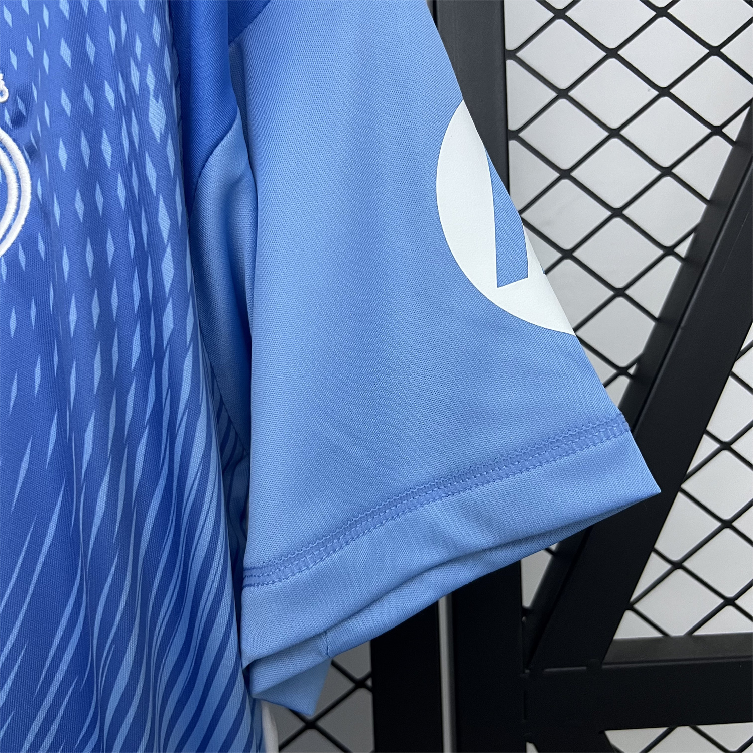 AlphaJersey-Real Madrid 25-26 Blue Goalkeeper Jersey - Fans Version