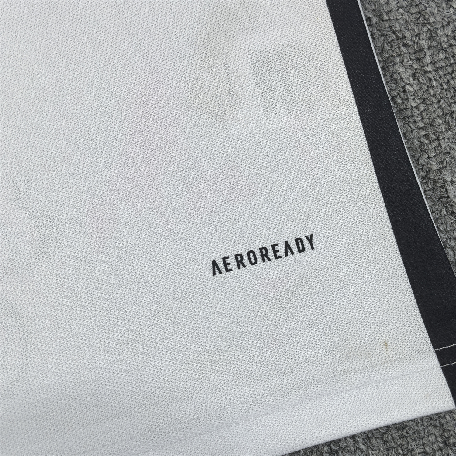 AlphaJersey-Japan 25-26 Ace Silhouette White Jersey - Fans Version
