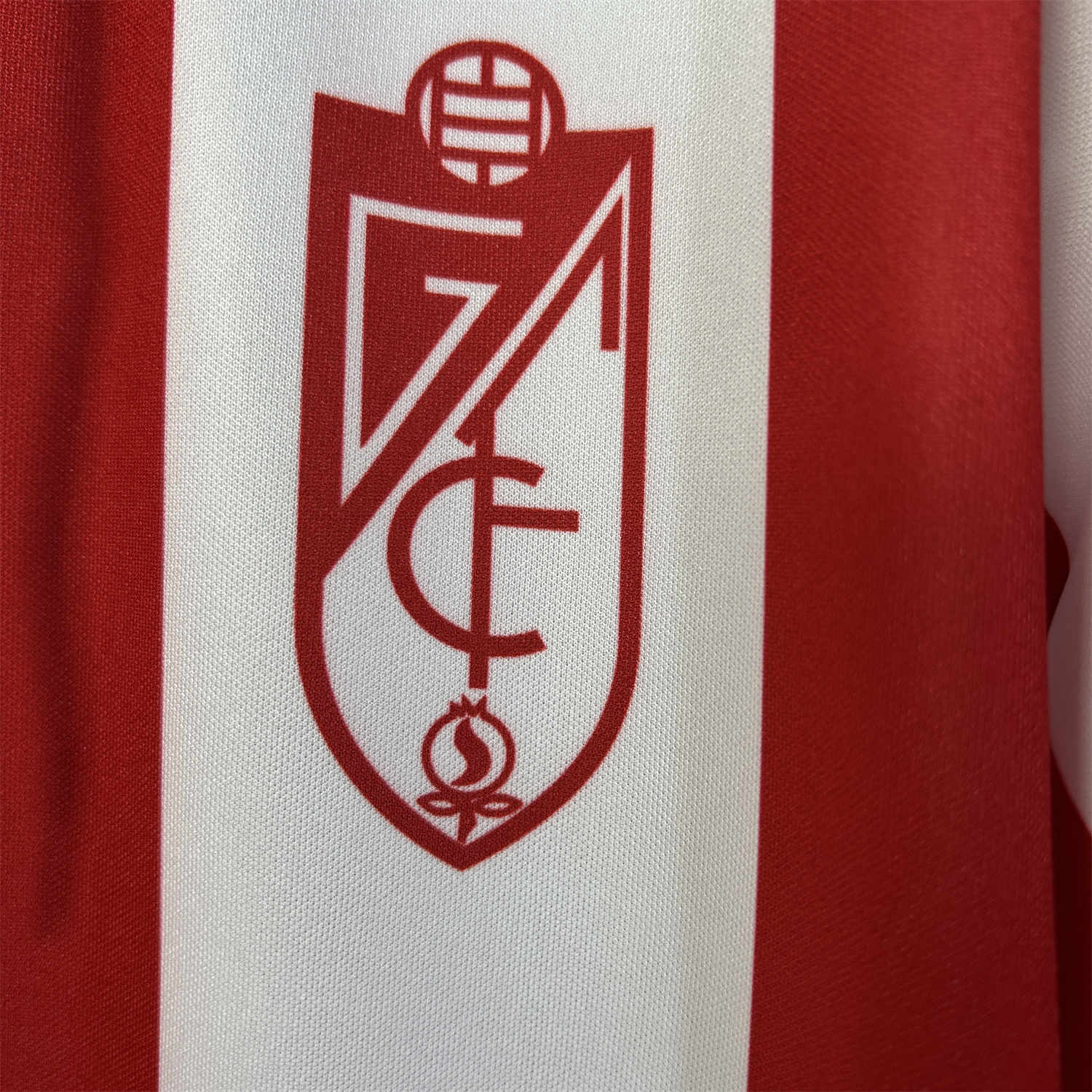 AlphaJersey-Retro Granada CF 2005-06 Home Jersey