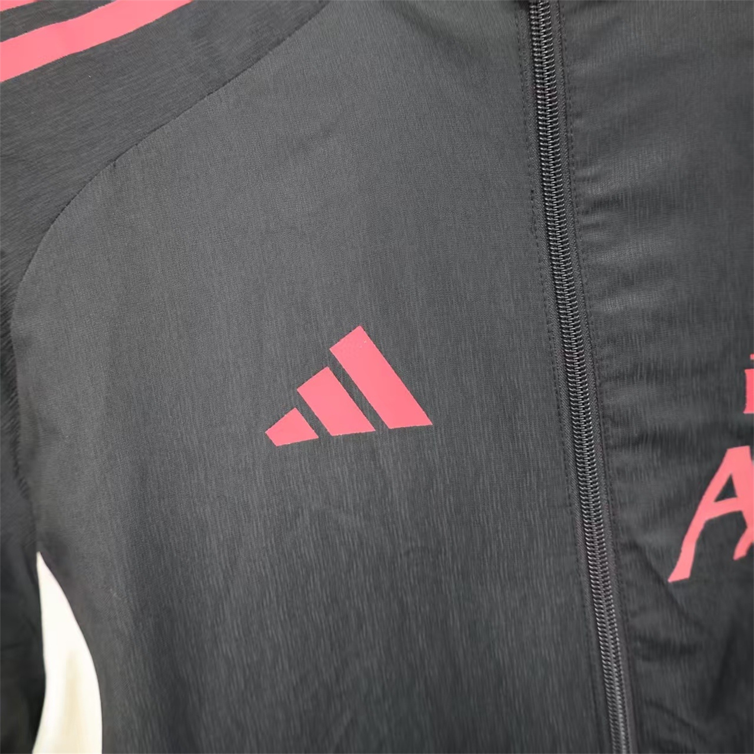 AlphaJersey-Liver.pool 25-26 Black Windbreaker Jacket