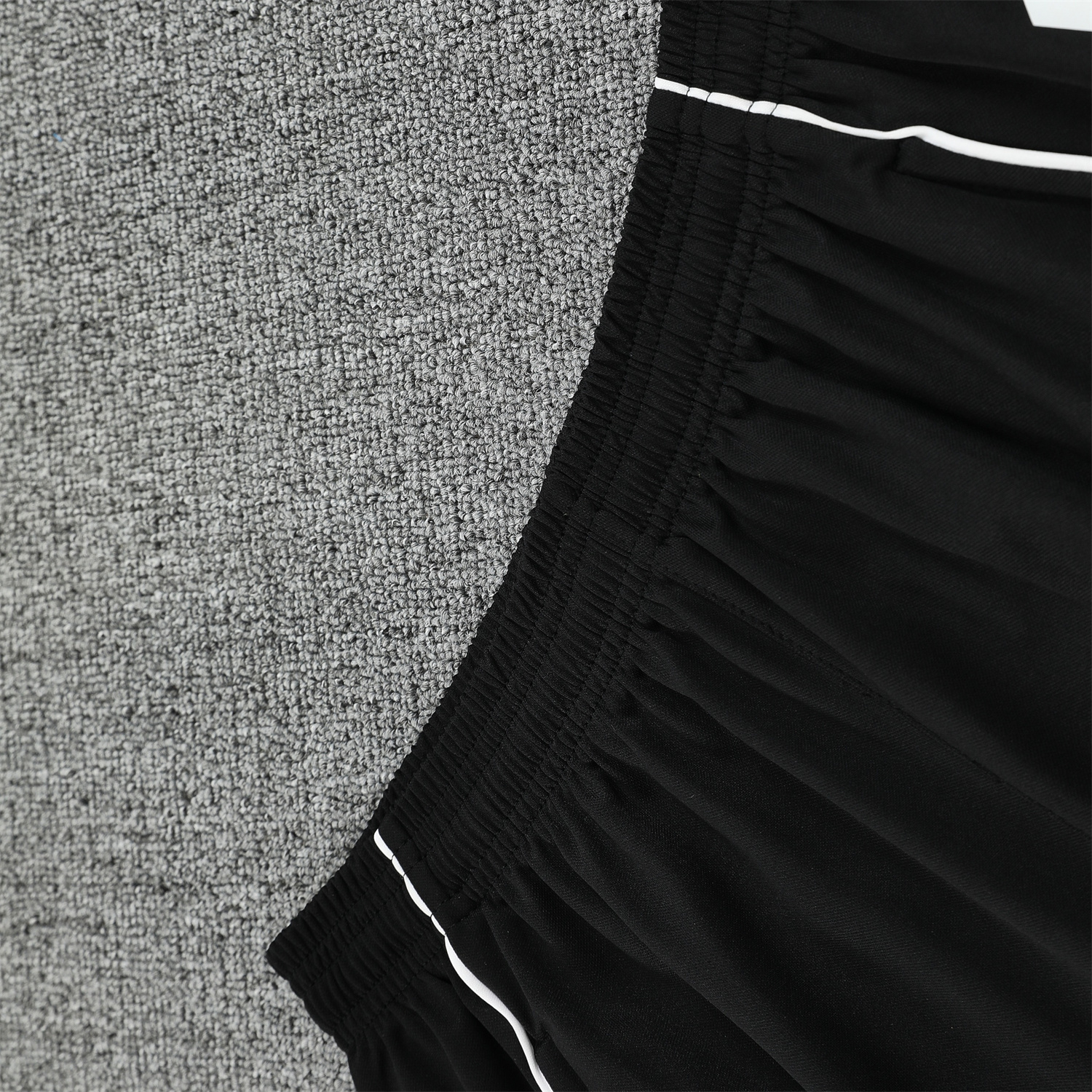 AlphaJersey-Real Madrid 25-26 Vest Training Set - Blue Purple Curve Pattern Vest & Black Shorts