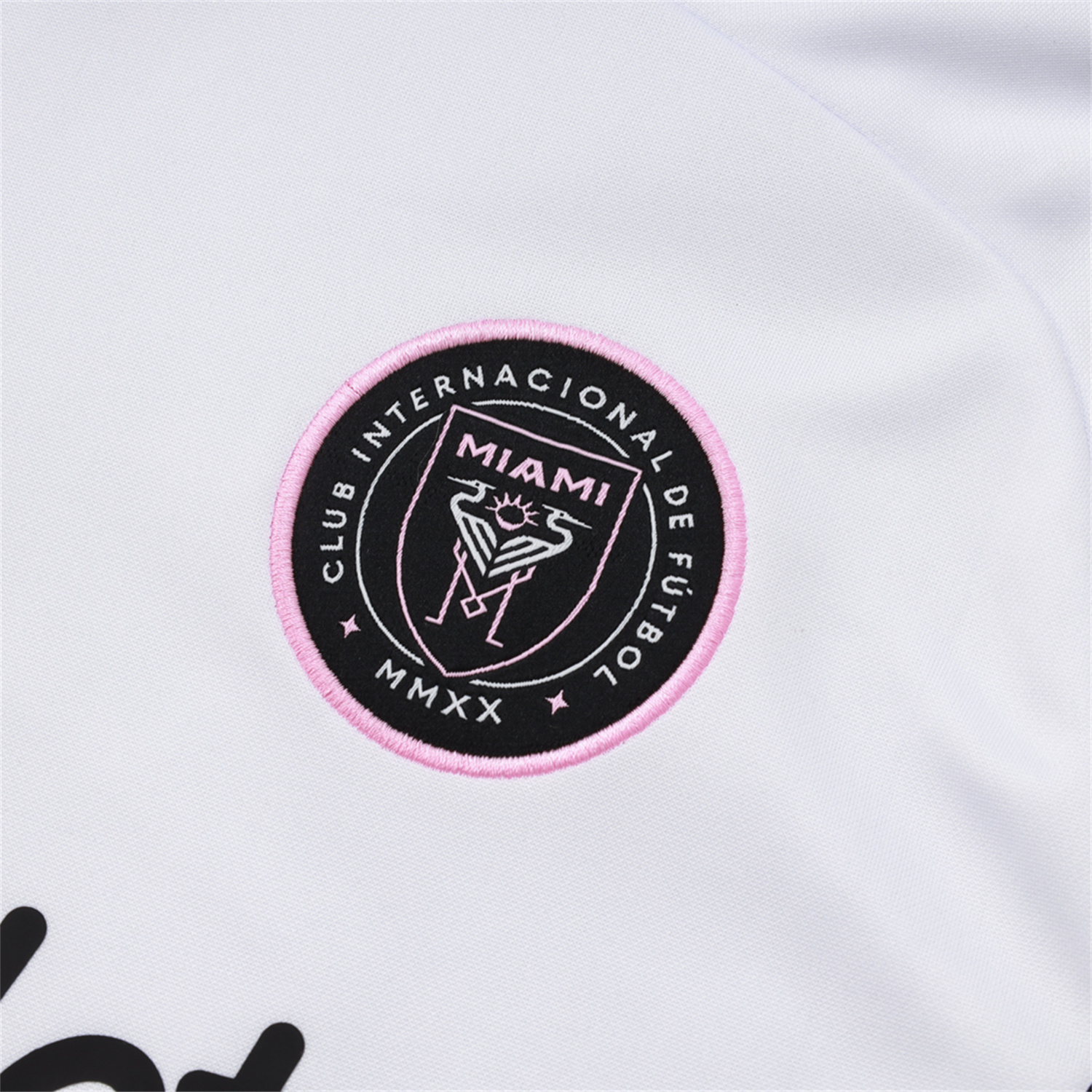 AlphaJersey-INT M.A.M 25-26 Long Sleeves Training Set - White Top & Black Pants
