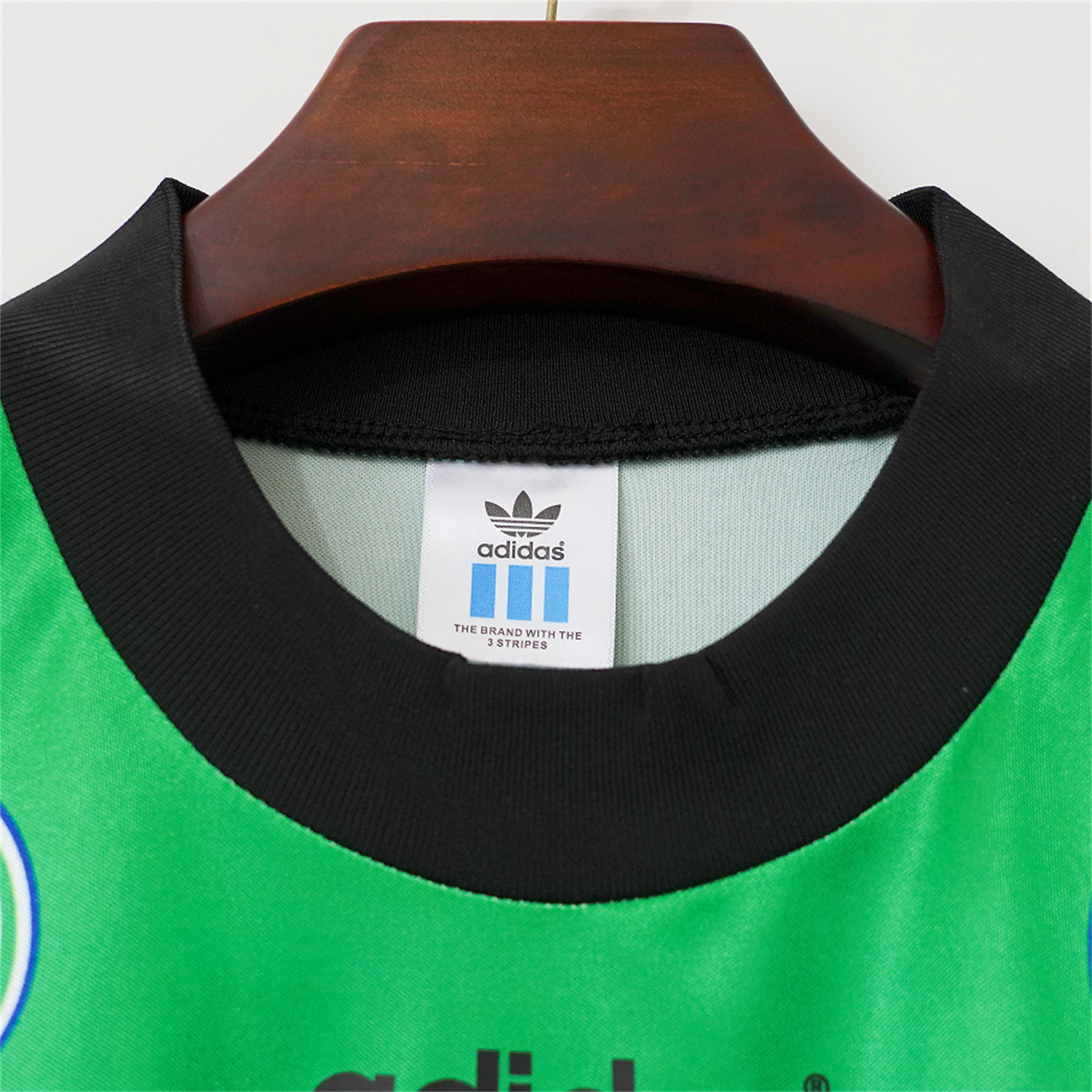 AlphaJersey-Retro Japan 1998 Green Goalkeeper Long Sleeves Jersey