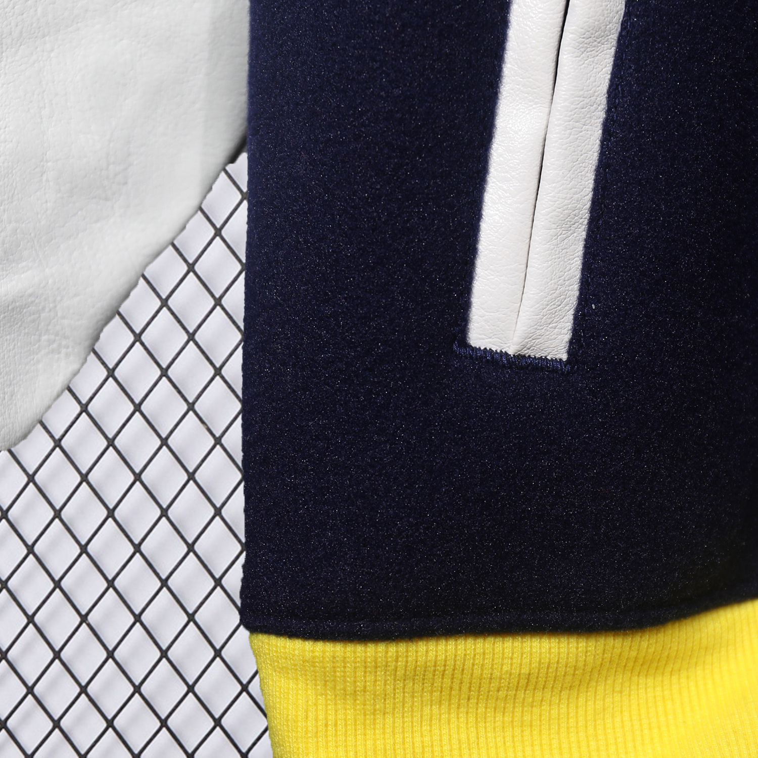 AlphaJersey-Real Madrid 25-26 Warm Windbreaker Jacket - Dark Blue And White
