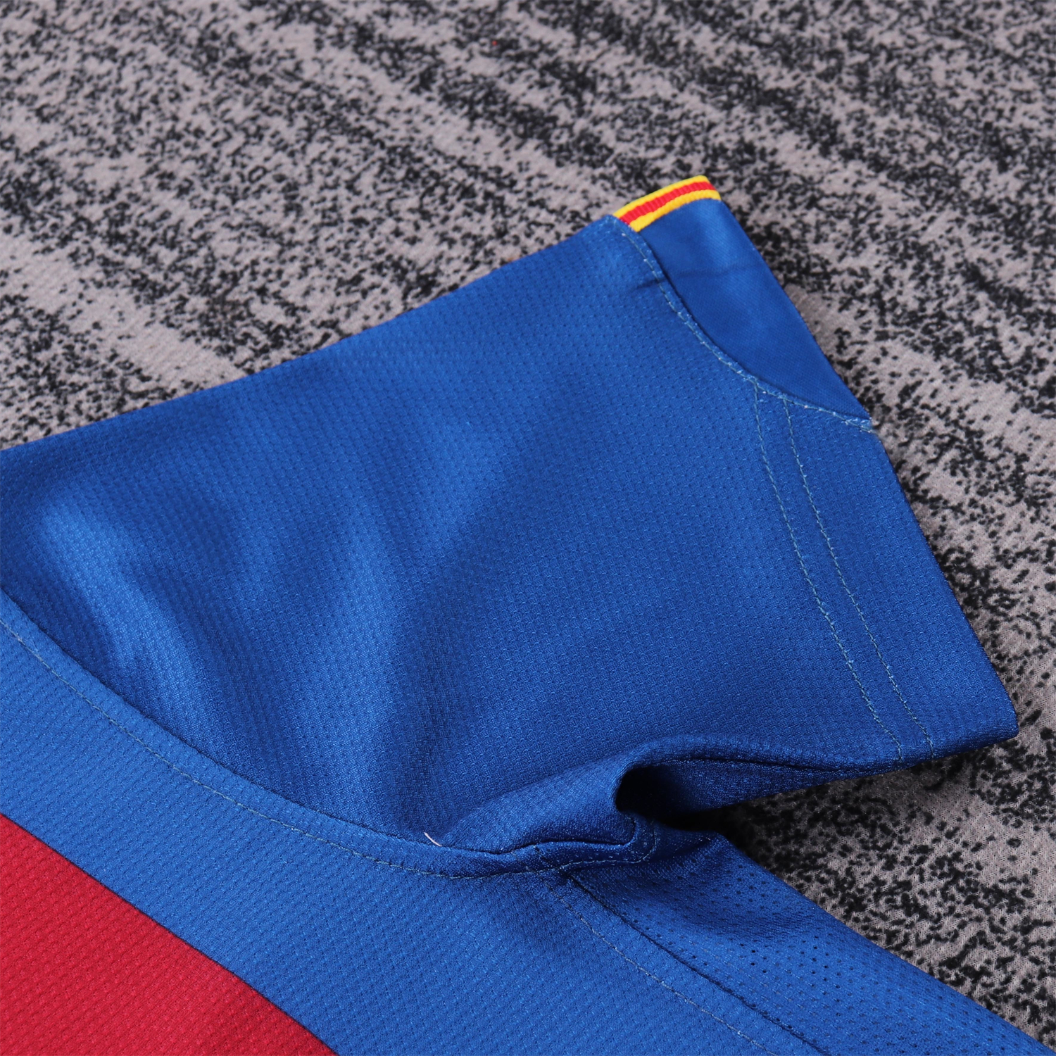 AlphaJersey-Retro Barcelona 2006-07 Home Kids Kit