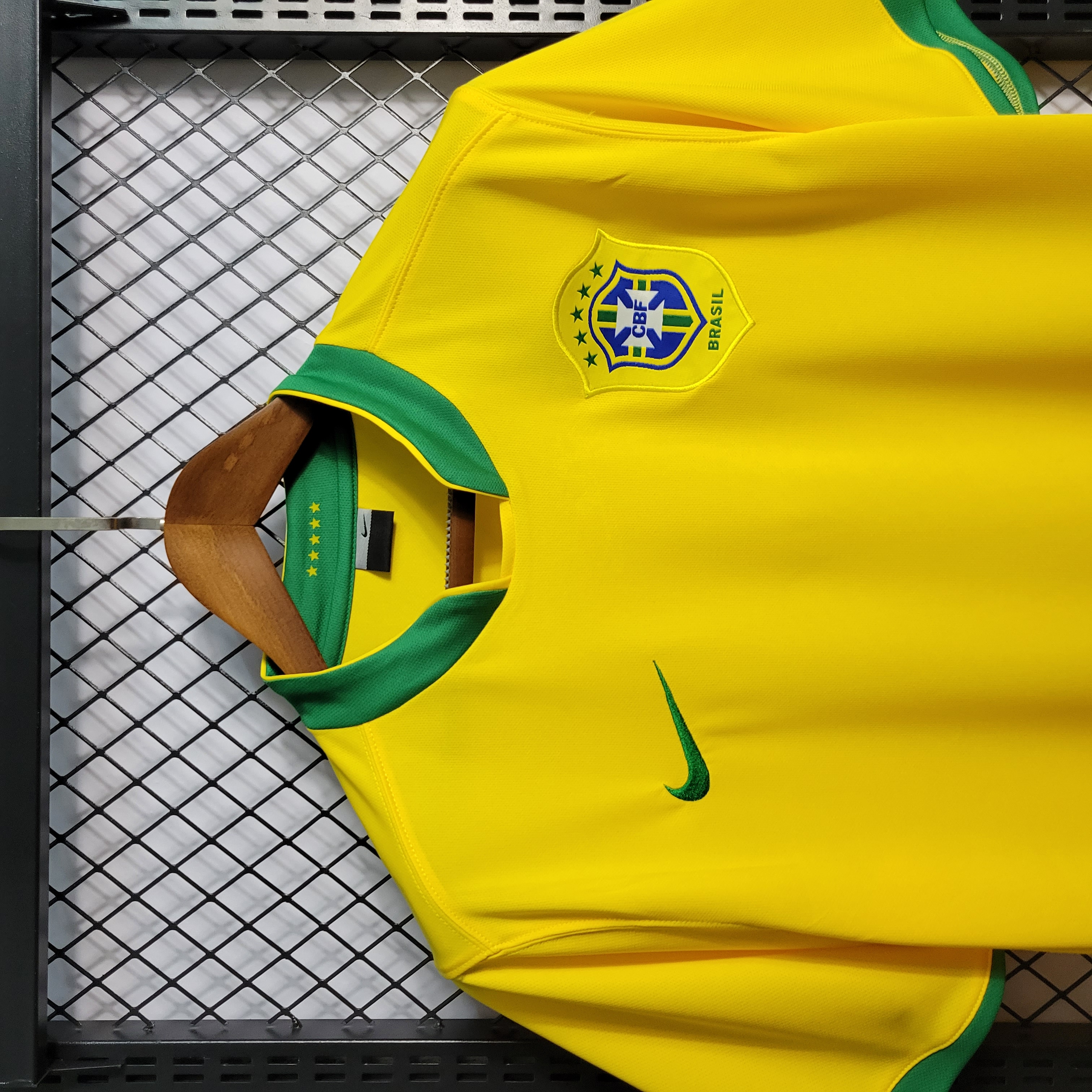 AlphaJersey-Retro Brazil 2006 Home Stadium Jersey