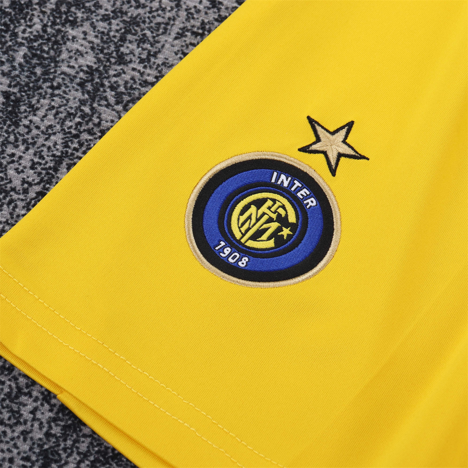 AlphaJersey-Retro Inter Milan 2002-03 Third Kids Kit