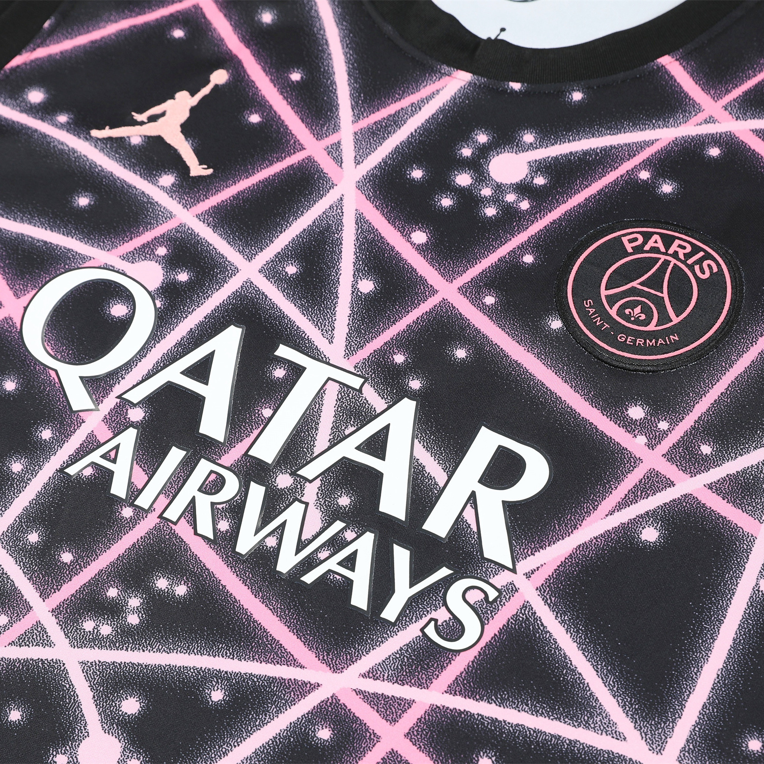 AlphaJersey-Paris Saint-Germain PSG 25-26 Vest Training Set - Pink Fluorescent Rays Black Vest & Black Shorts