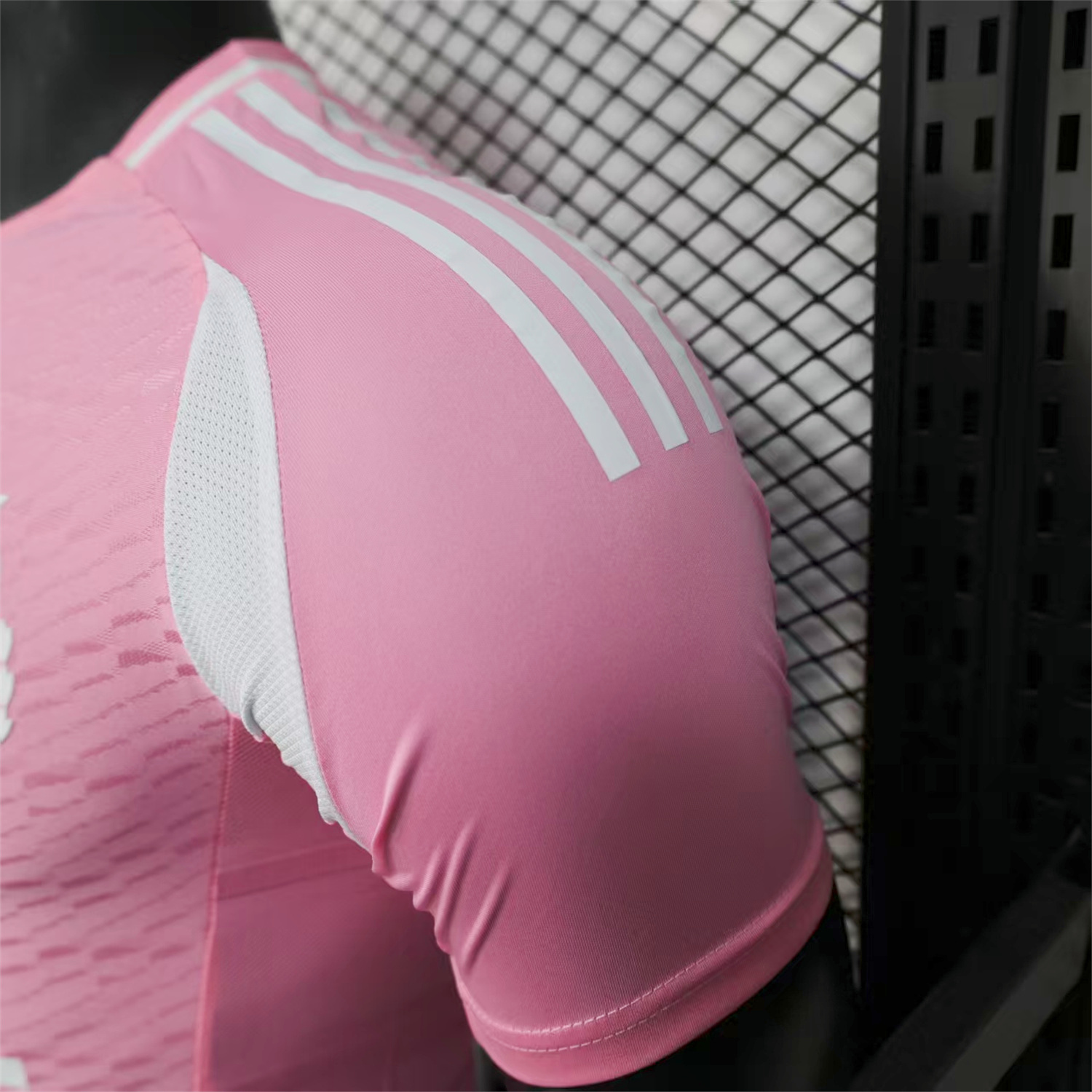 AlphaJersey-Argentina 25-26 Pink & White Training Jersey - Player Version
