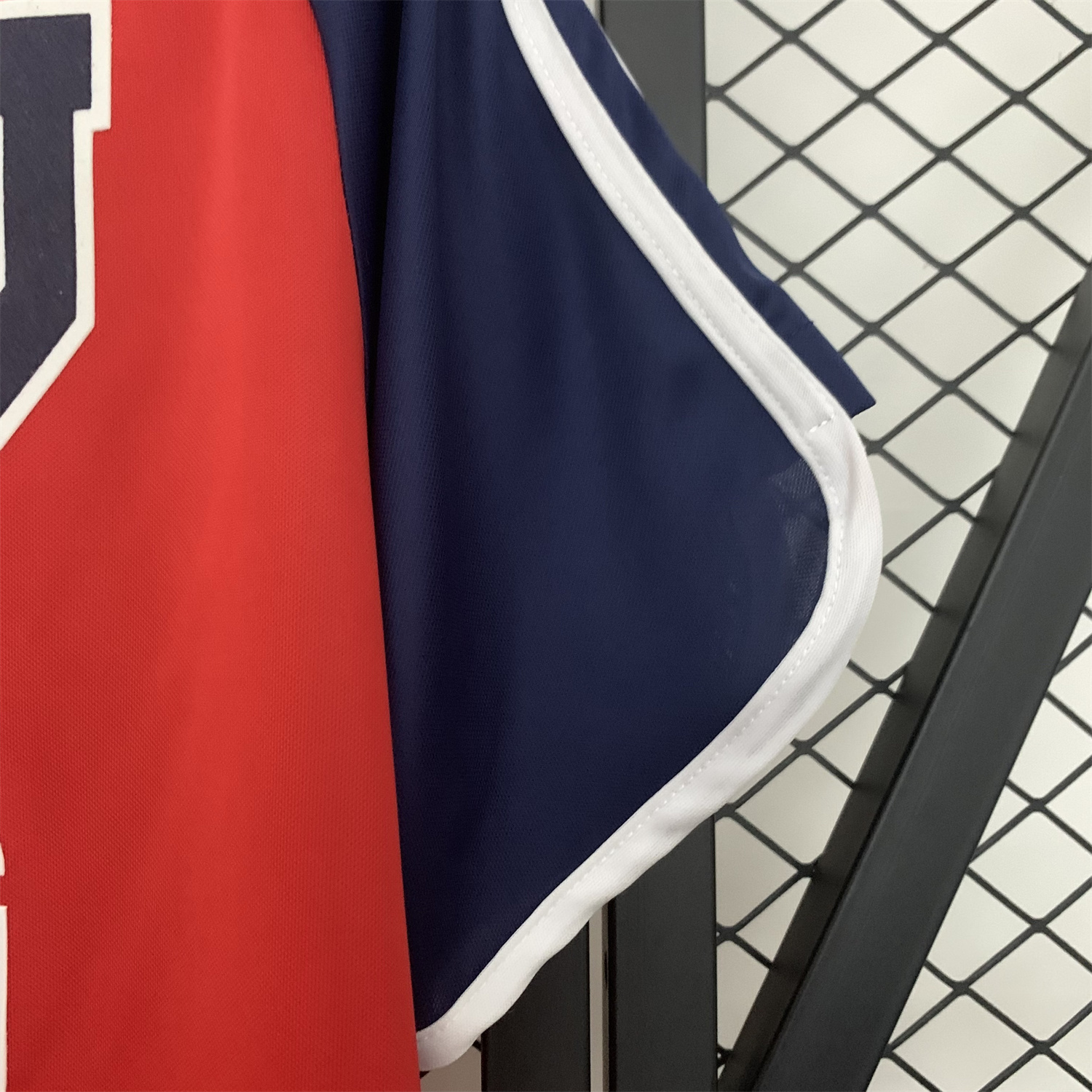 AlphaJersey-Retro Universidad De Chile 2001-02 Away Jersey