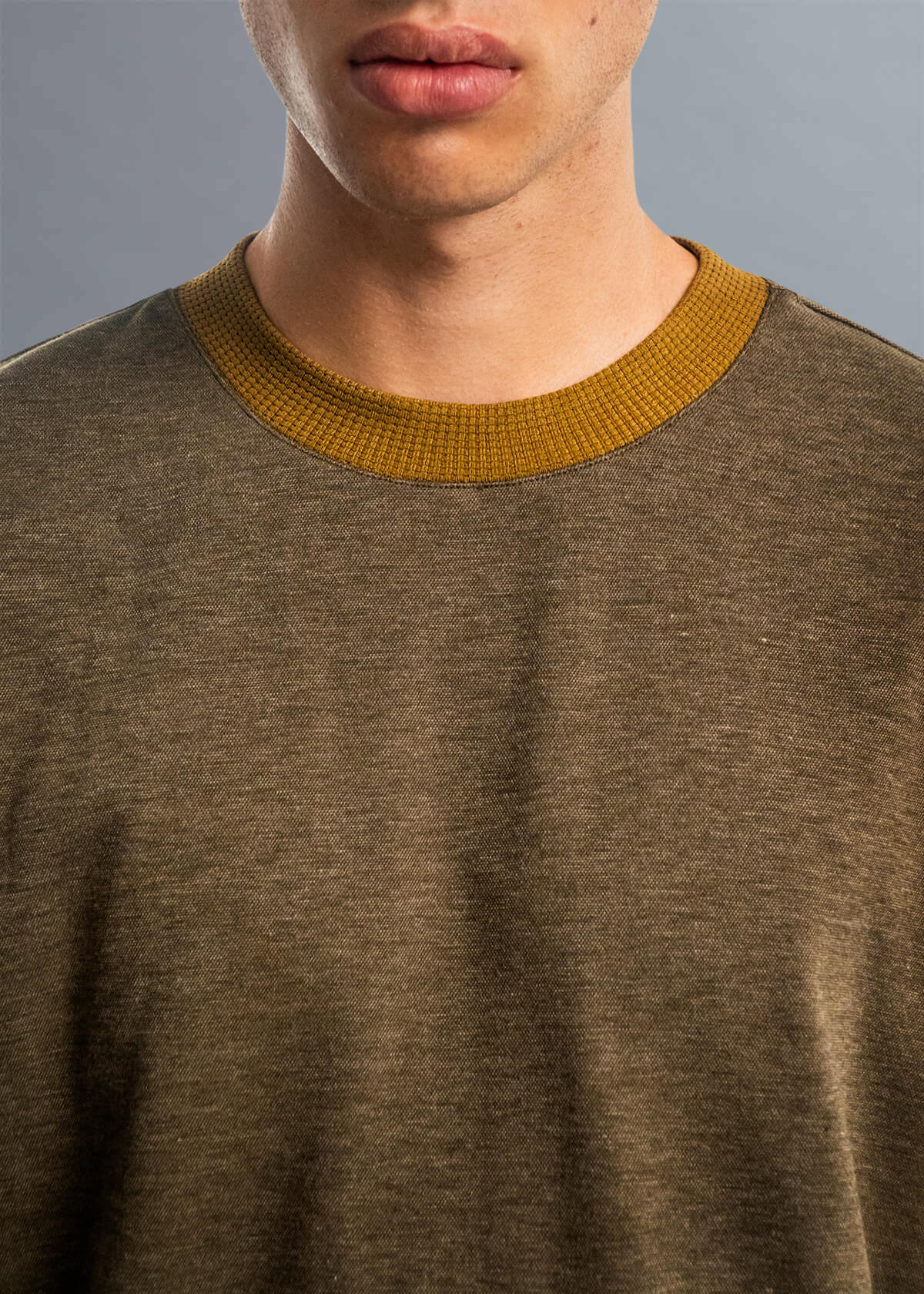 Bomba Green Hem Pull | Modern Menswear by yycbvcnbmmnbm