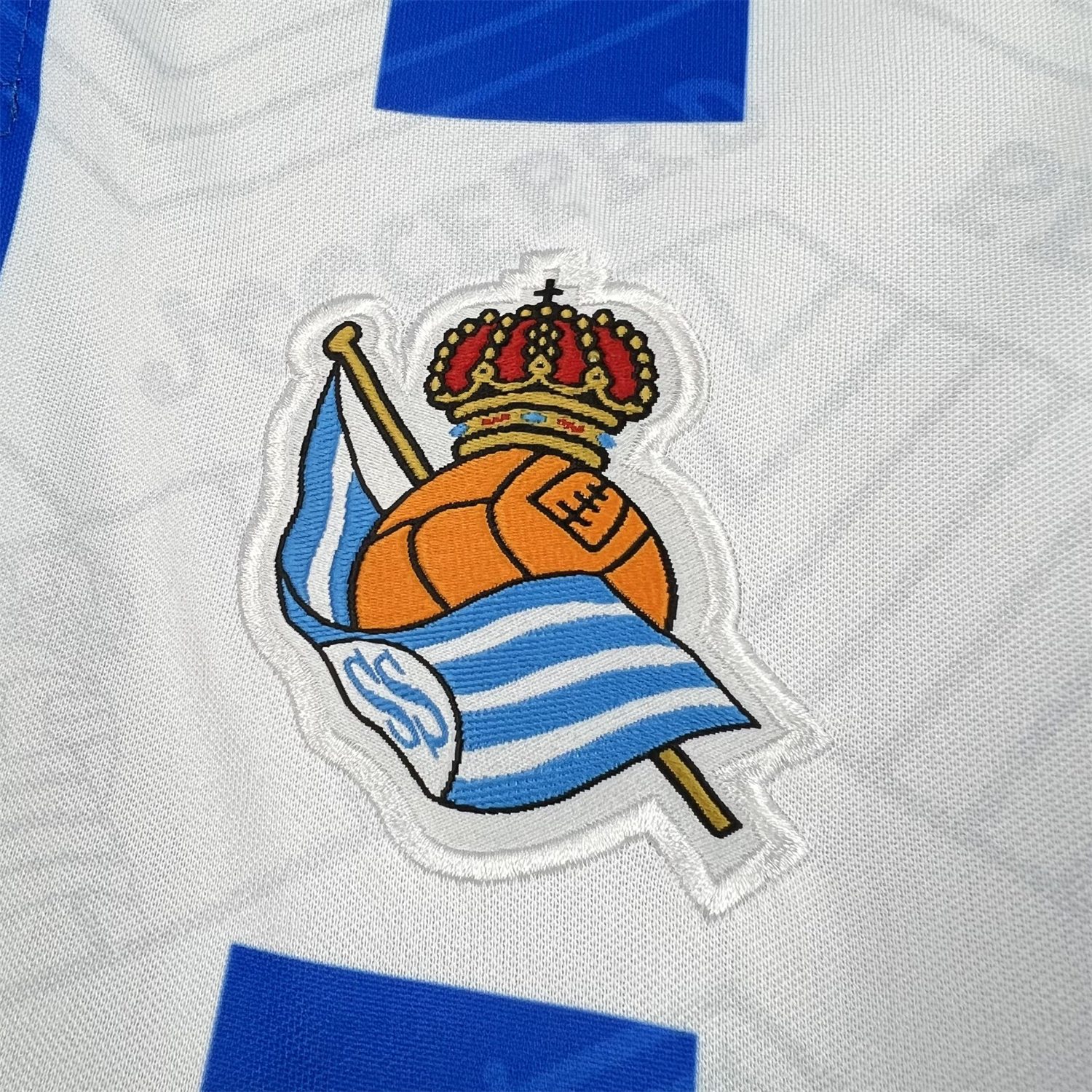 AlphaJersey-Real Sociedad 25-26 White With Royal Blue Retro Style Special Jersey - Fans Version