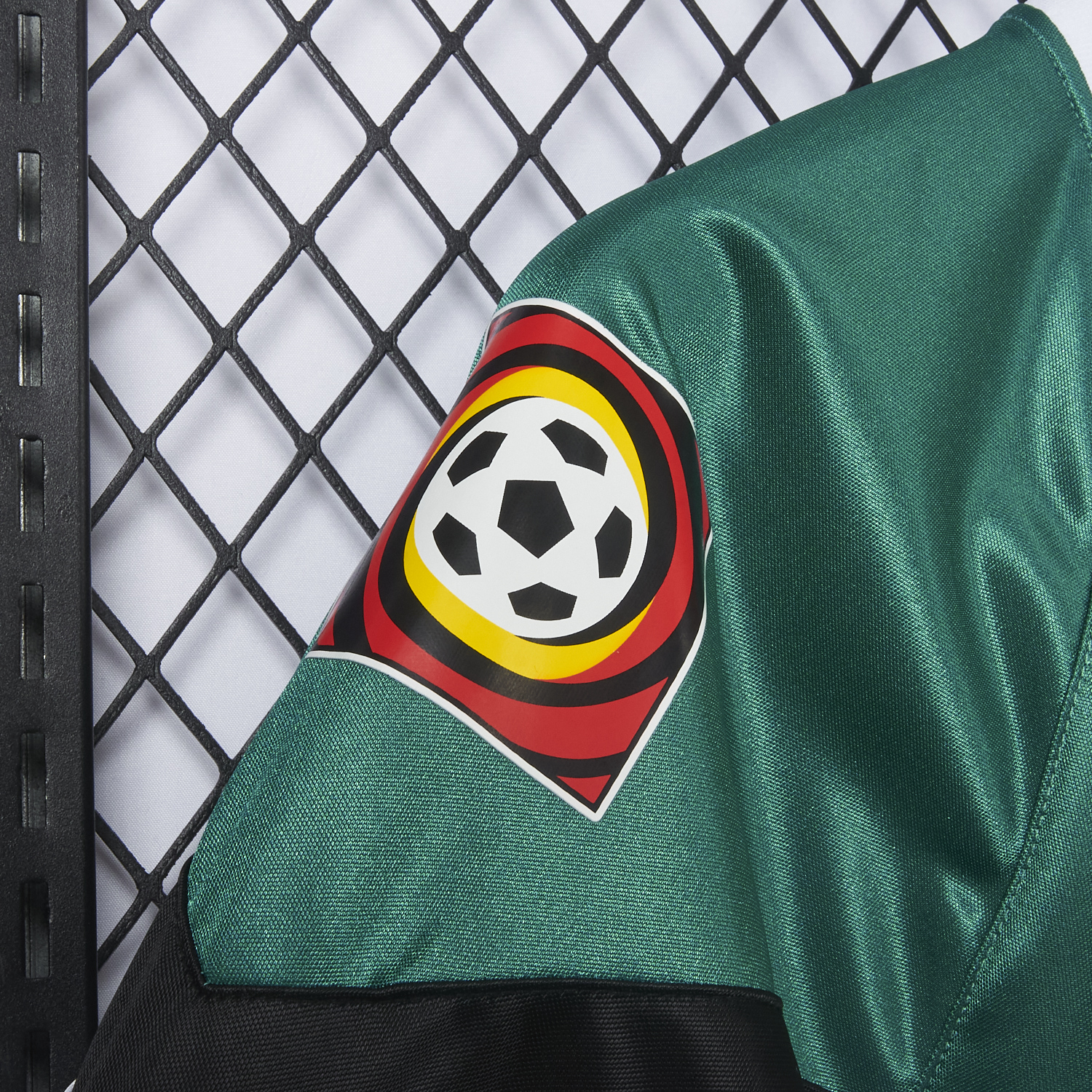 AlphaJersey-Retro Hamburger SV 1996-97 Third Jersey