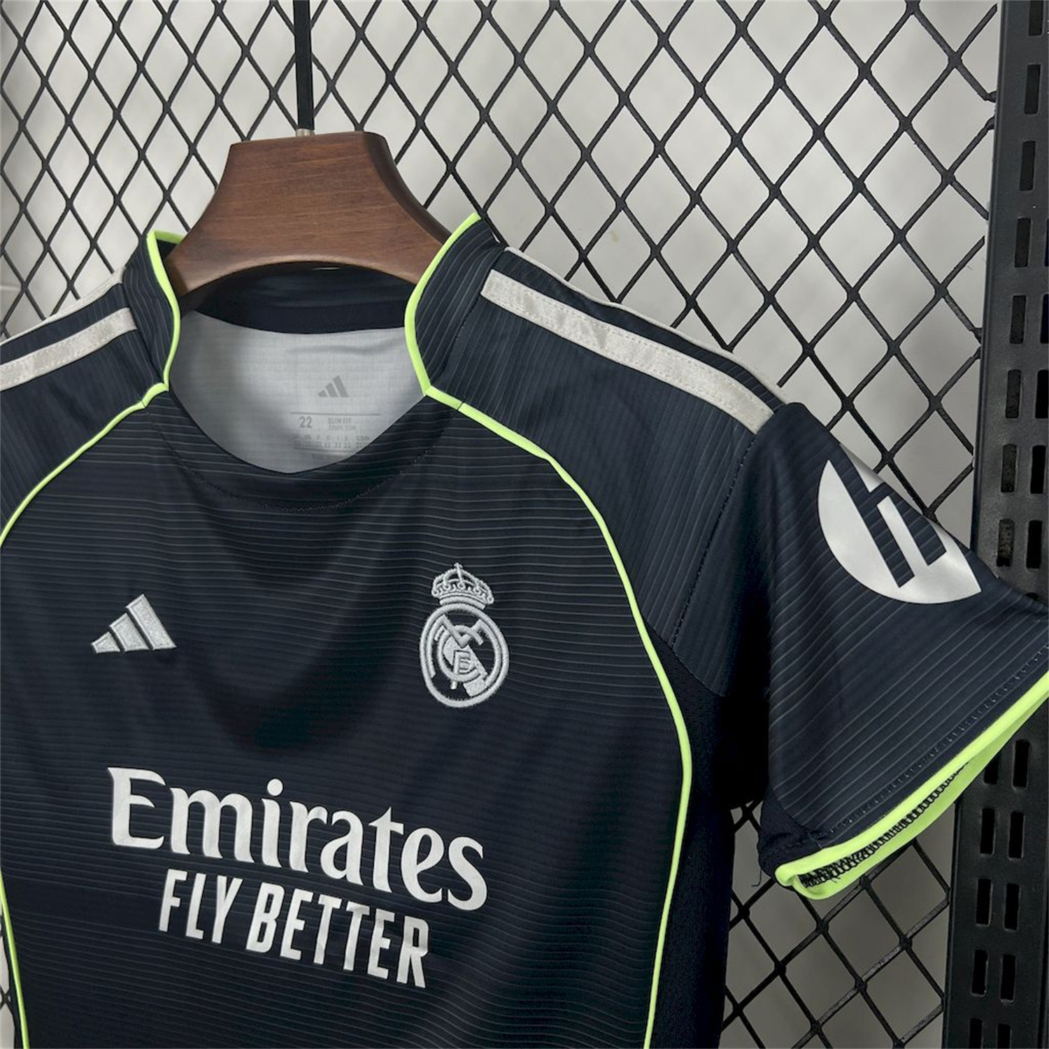 AlphaJersey-Real Madrid 25-26 Away Kids Kit - Fans Version