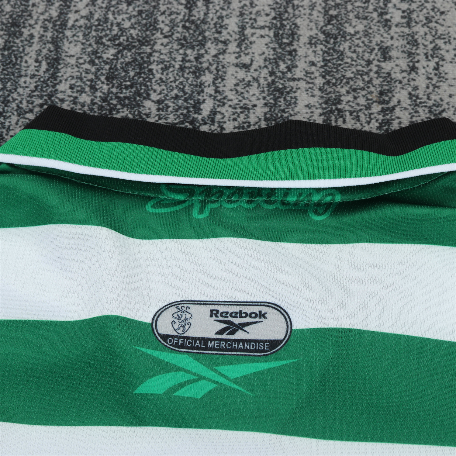 AlphaJersey-Retro Sporting CP 1999-00 Home Kids Kit
