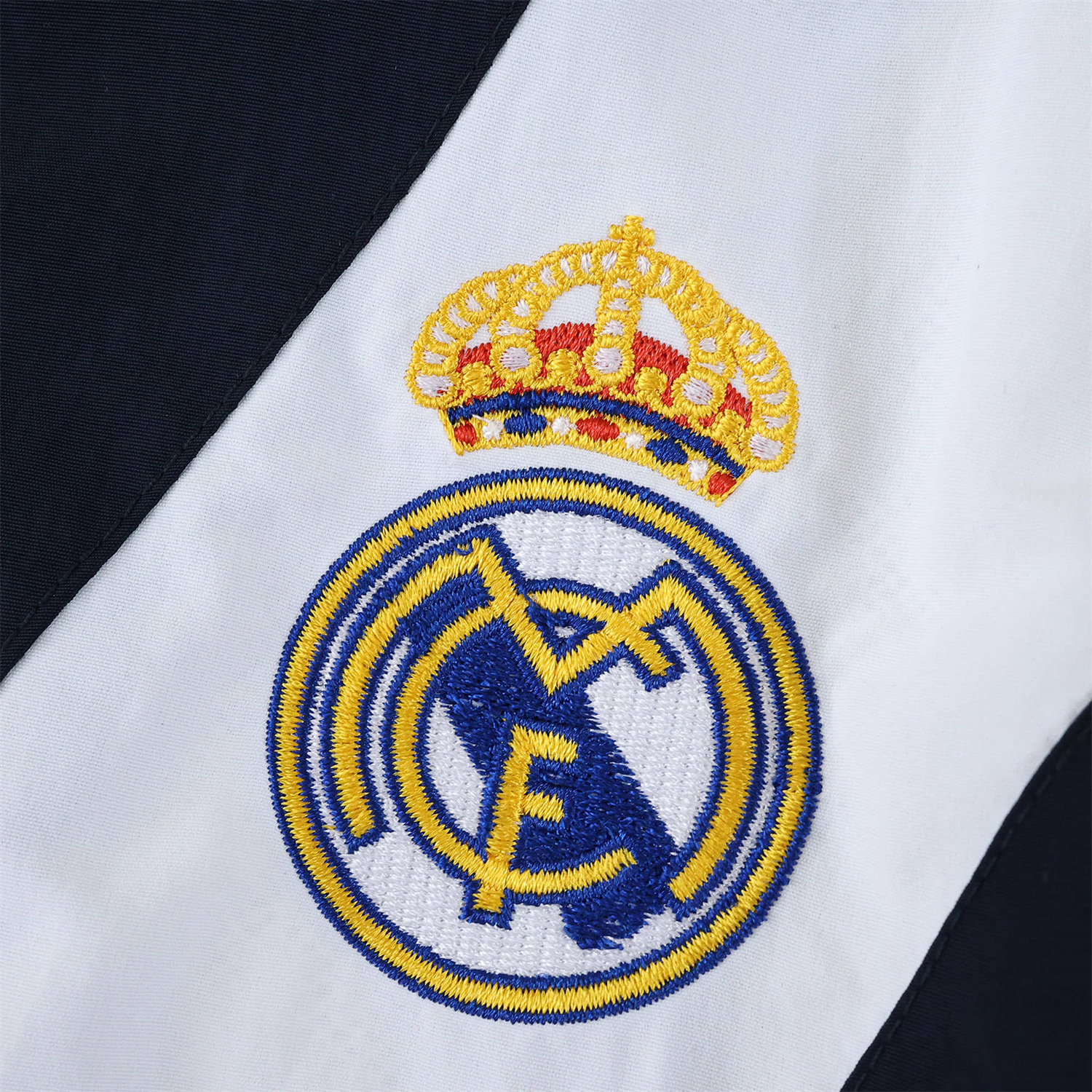 AlphaJersey-Real Madrid 25-26 Throwback Windbreaker Jacket - Black