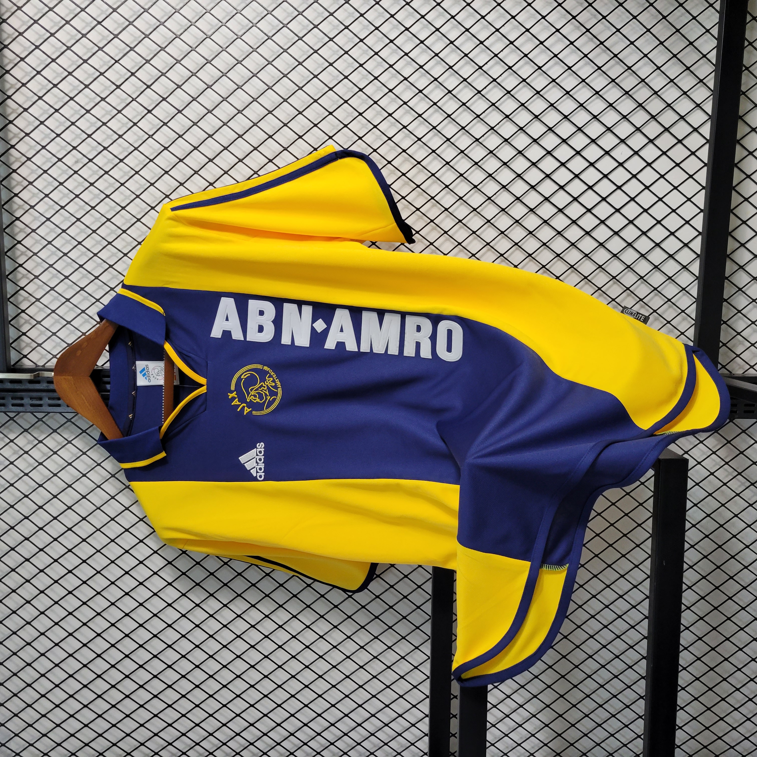 AlphaJersey-Retro Ajax 2000-01 Away Jersey