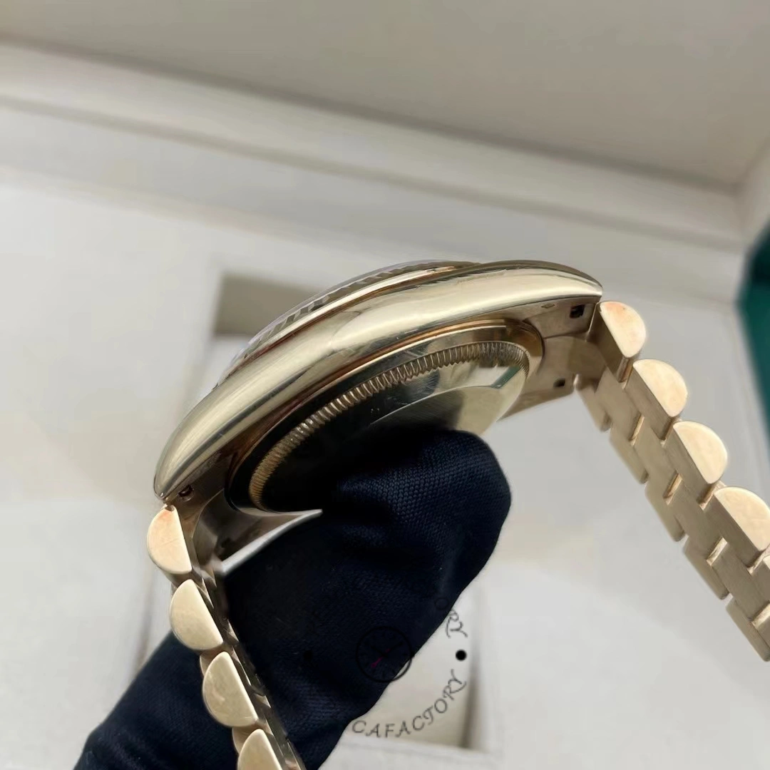 Rolex Day-Date 118238 White Mother of Pearl Roman Dial 36mm