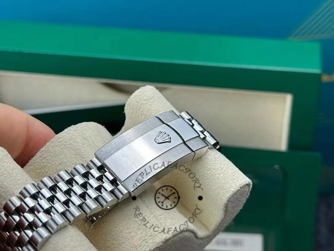 Rolex Datejust 41 Rhodium Diamond Dial Fluted Bezel m126334 0006