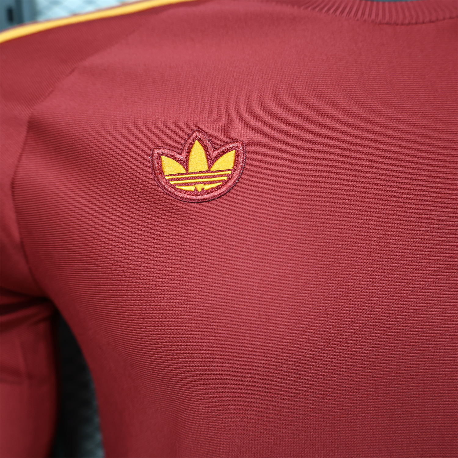 AlphaJersey-AS Roma 25-26 Retro Casual Style Red Special Long Sleeves Jersey - Player Version