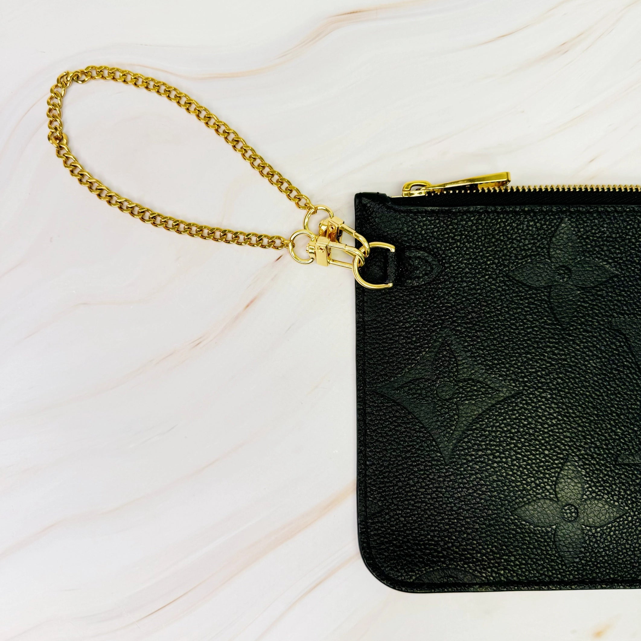 Gold Chain Phone Wristlet | Elegant Women's Fashion by coolavocek