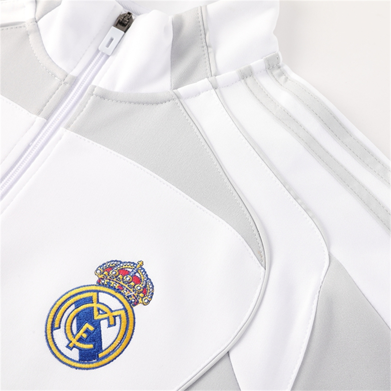 AlphaJersey-Real Madrid 25-26 Jacket Training Tracksuit - White Jackets & Light Grey Pants