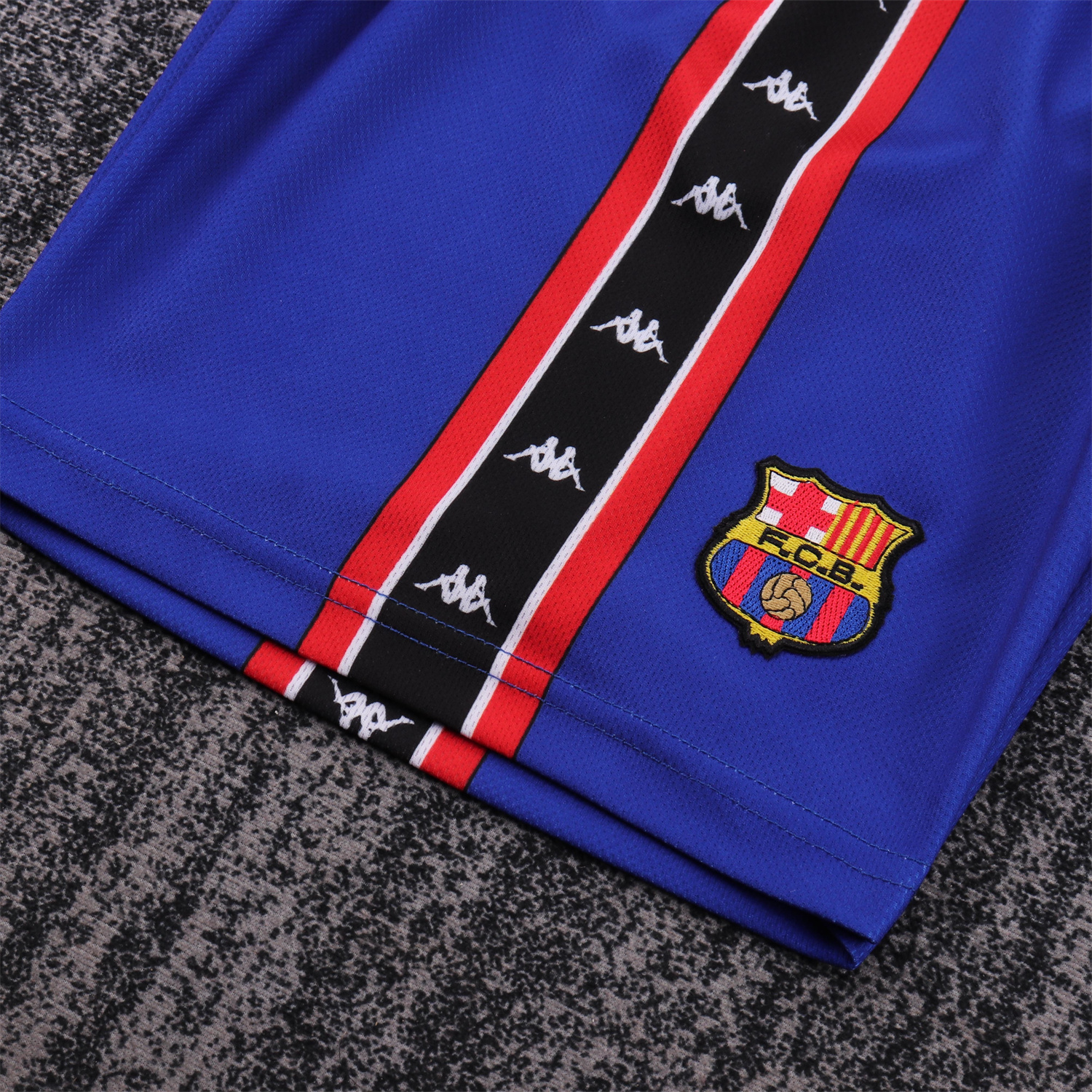 AlphaJersey-Retro Barcelona 1997-98 Home Kids Kit