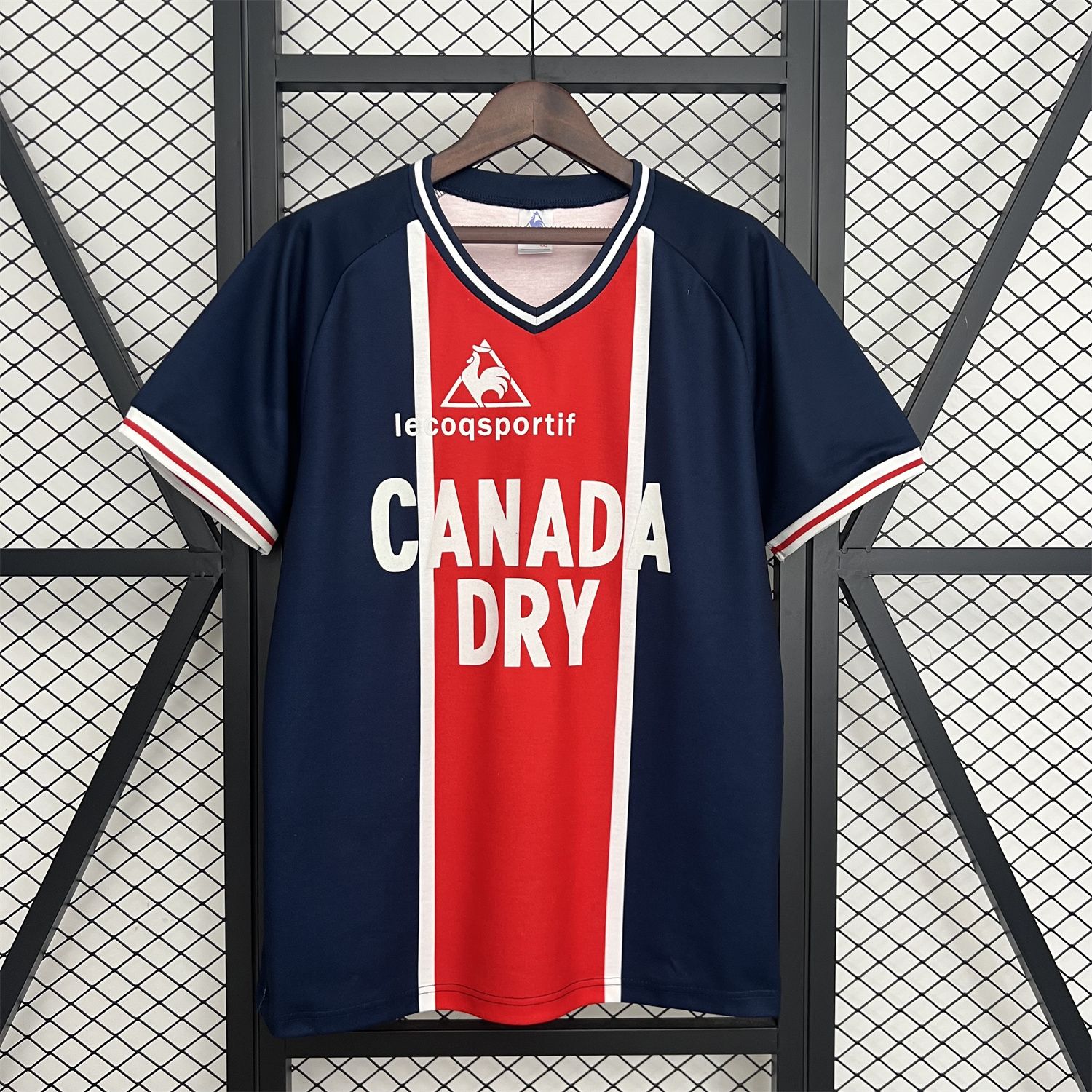 AlphaJersey-Retro Paris Saint-Germain PSG 1974 Home Jersey