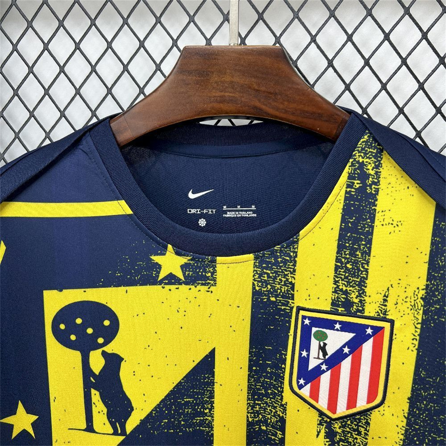 AlphaJersey-Atletico Madrid 25-26 Pre-Match Training Jersey - Fans Version