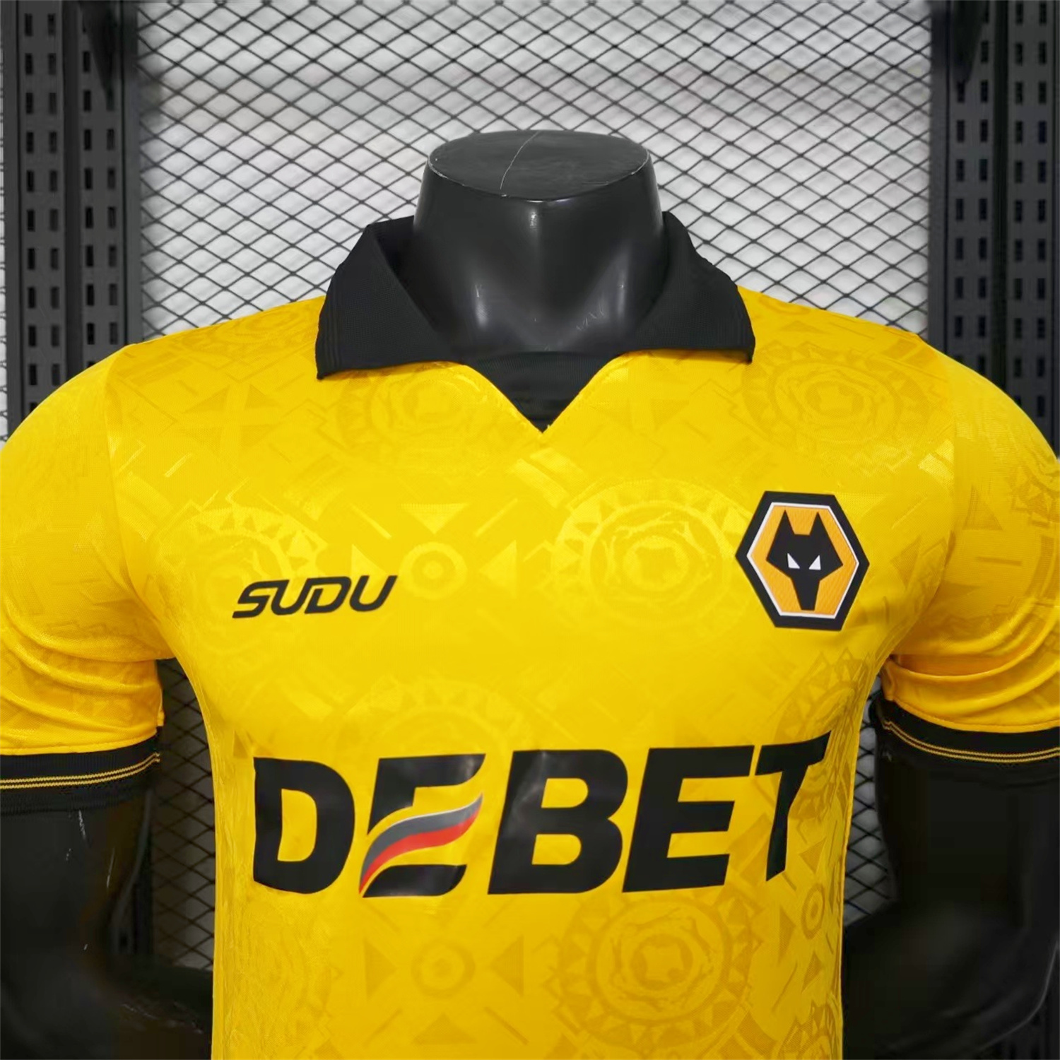 AlphaJersey-Wolverhampton Wanderers Wolves 25-26 Home Jersey - Player Version
